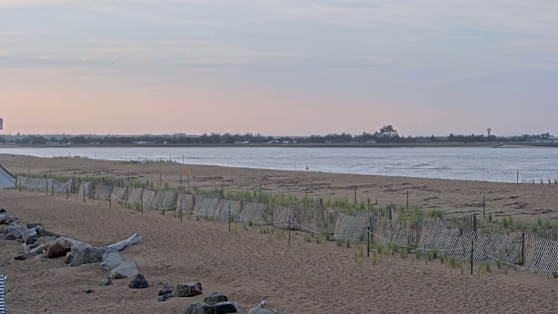Newburyport, Plum Island Beach Access Point Live Cam - Newburyport, Essex, Massachusetts, USA