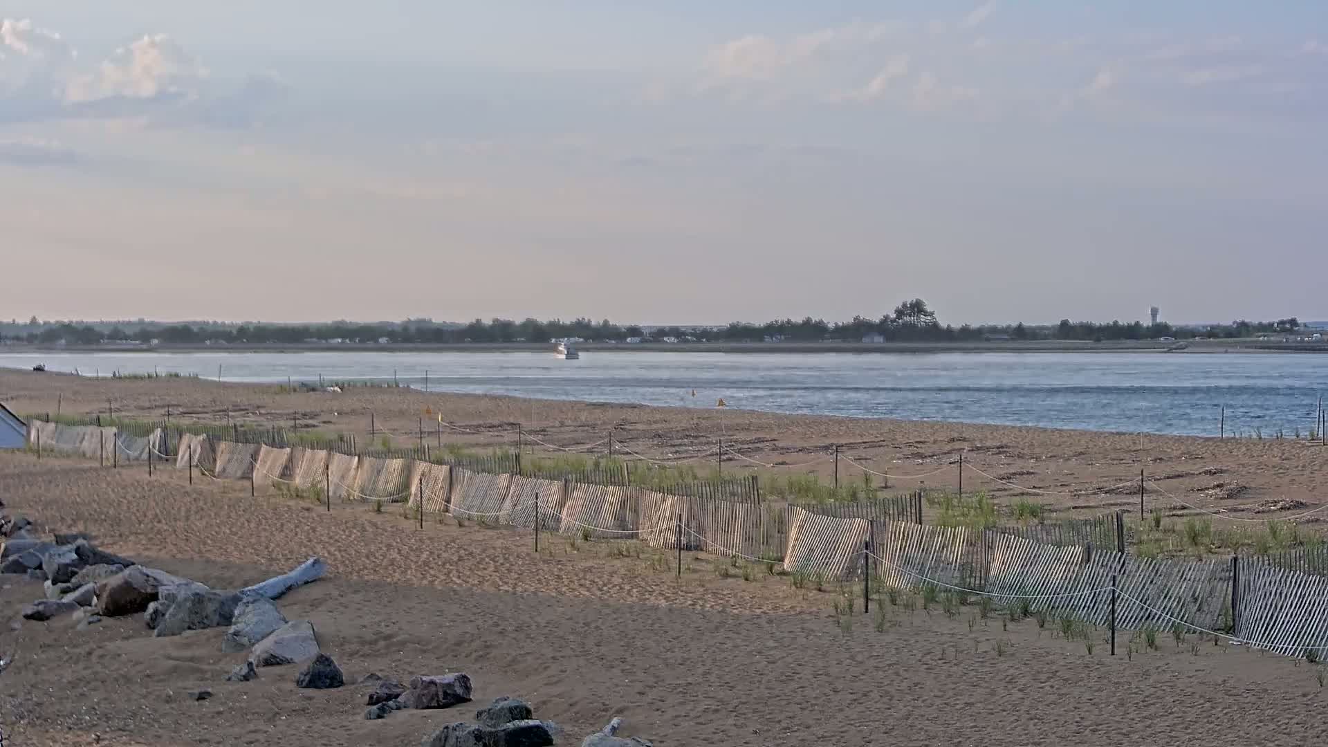 Newburyport, Plum Island Beach Access Point Live Cam - Newburyport, Essex, Massachusetts, USA