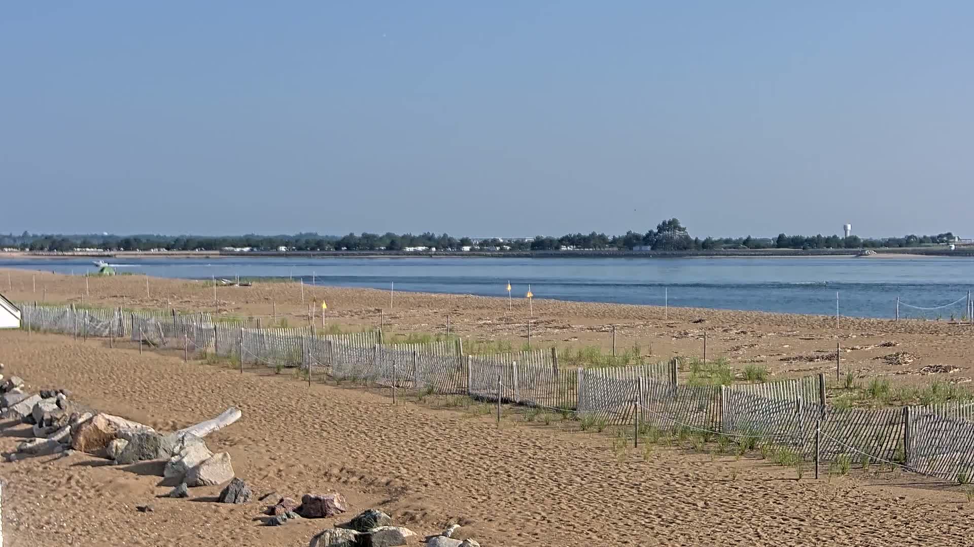 Newburyport, Plum Island Beach Access Point Live Cam - Newburyport, Essex, Massachusetts, USA