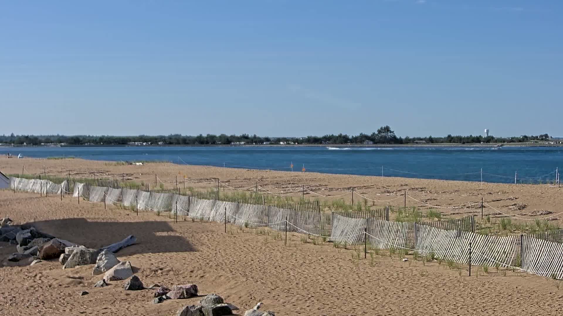 Newburyport, Plum Island Beach Access Point Live Cam - Newburyport, Essex, Massachusetts, USA