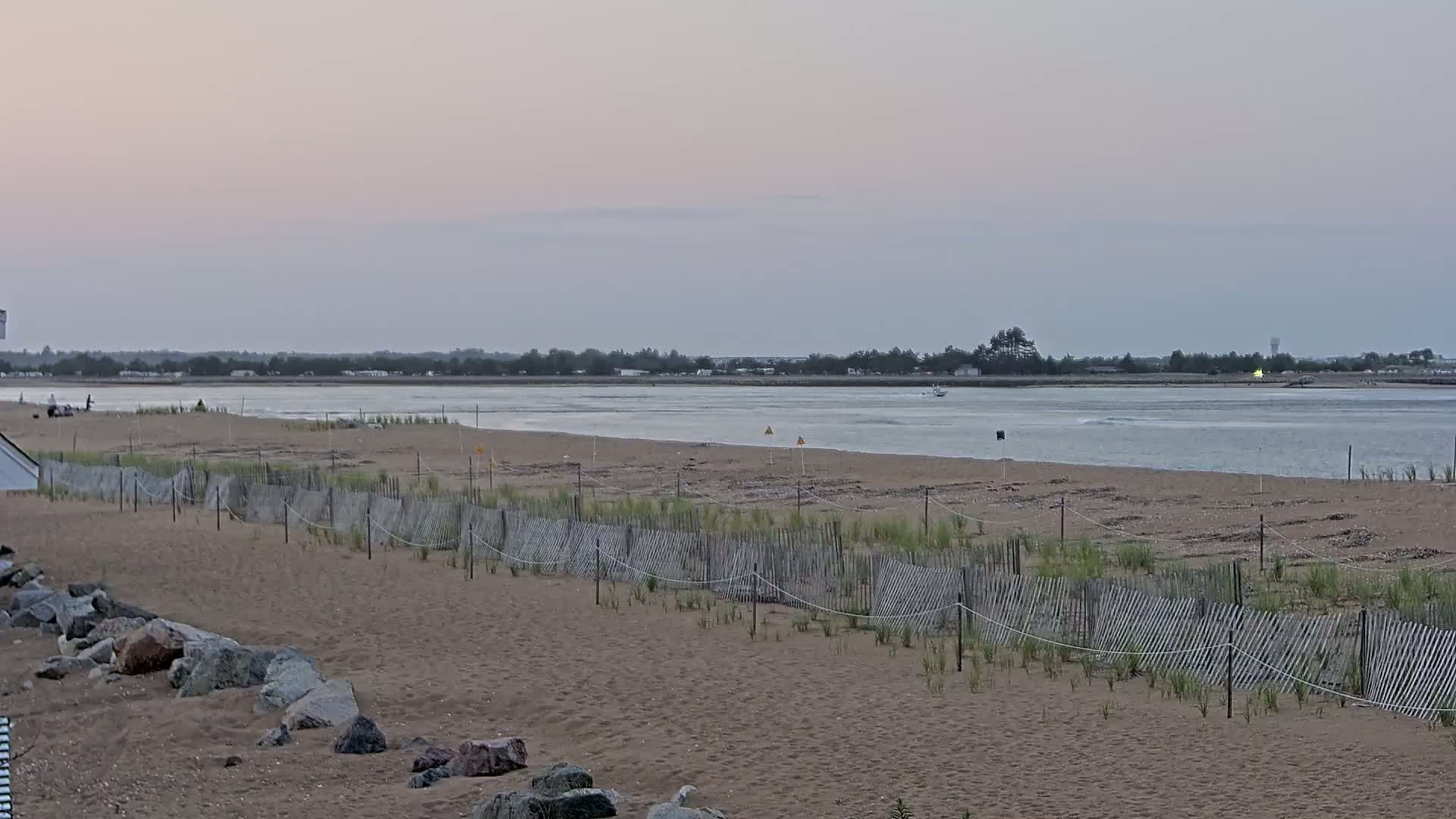 Newburyport, Plum Island Beach Access Point Live Cam - Newburyport, Essex, Massachusetts, USA