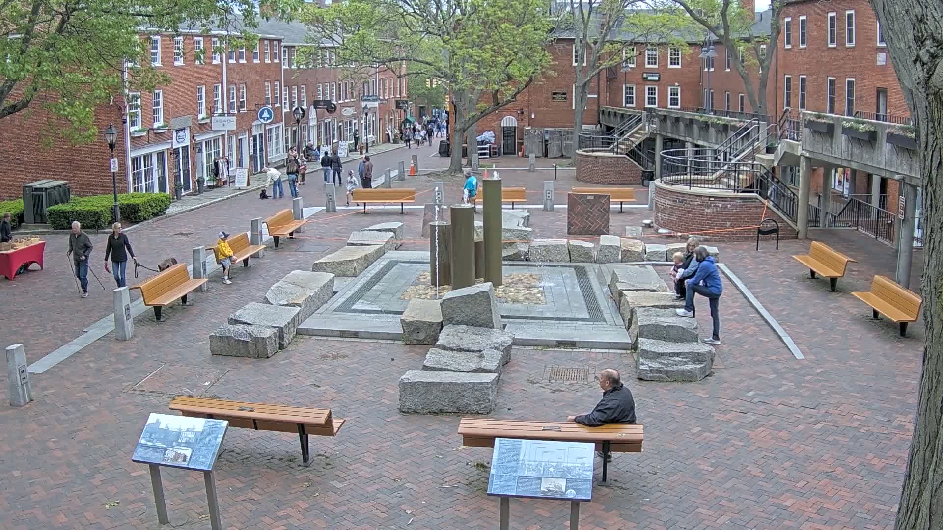 Newburyport, 6 Inn Street North View Live Cam - Newburyport, Essex, Massachusetts, USA