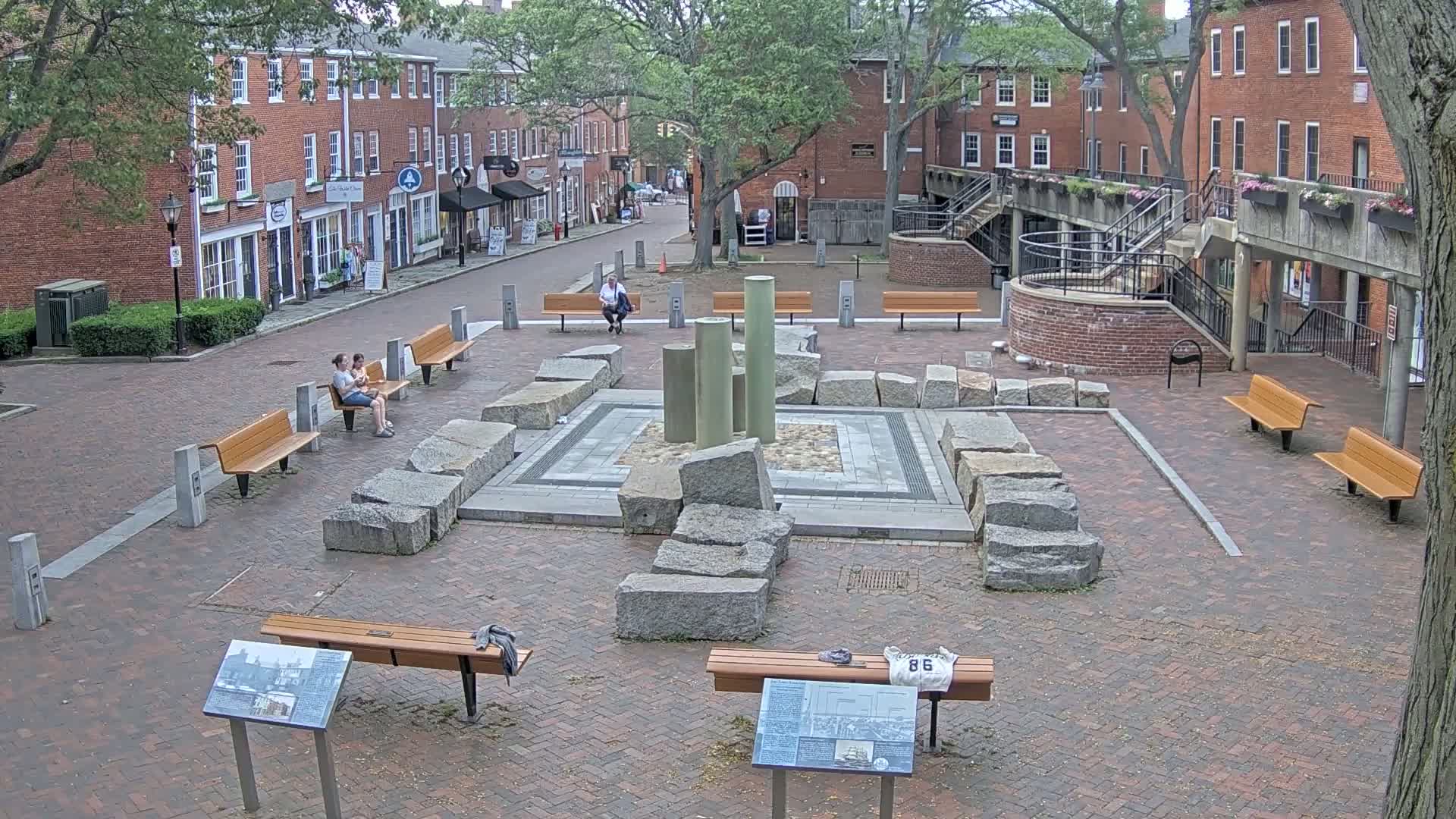 Newburyport, 6 Inn Street North View Live Cam - Newburyport, Essex, Massachusetts, USA
