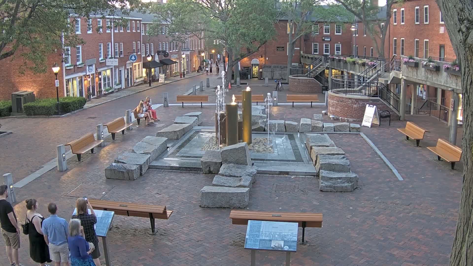 Newburyport, 6 Inn Street North View Live Cam - Newburyport, Essex, Massachusetts, USA