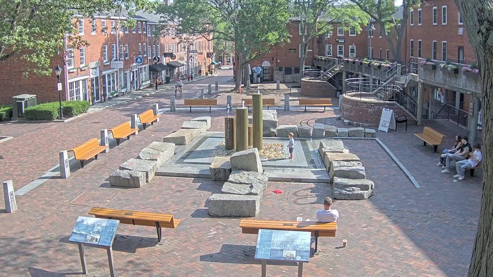 Newburyport, 6 Inn Street North View Live Cam - Newburyport, Essex, Massachusetts, USA