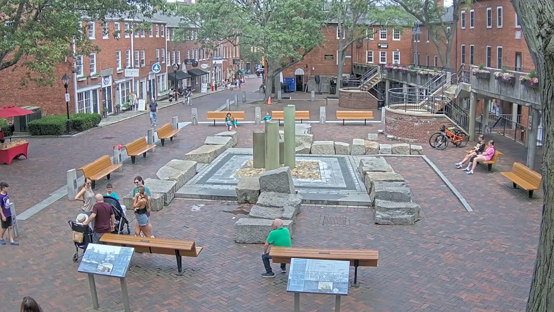 Newburyport, 6 Inn Street North View Live Cam - Newburyport, Essex, Massachusetts, USA