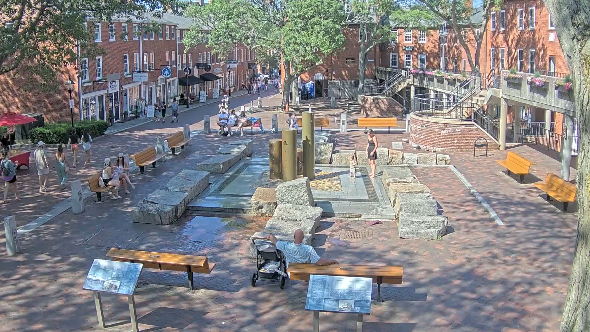 Newburyport, 6 Inn Street North View Live Cam - Newburyport, Essex, Massachusetts, USA