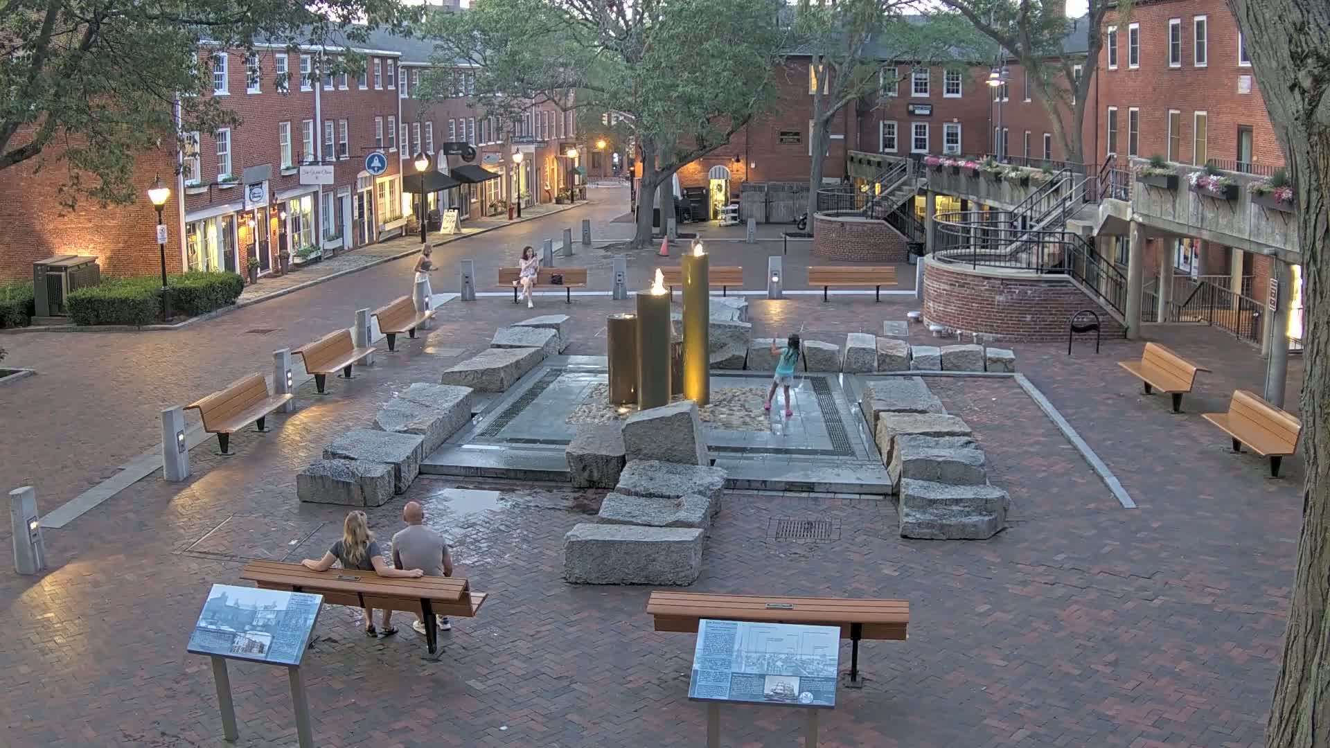 Newburyport, 6 Inn Street North View Live Cam - Newburyport, Essex, Massachusetts, USA