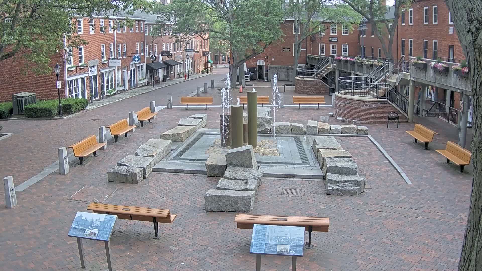 Newburyport, 6 Inn Street North View Live Cam - Newburyport, Essex, Massachusetts, USA