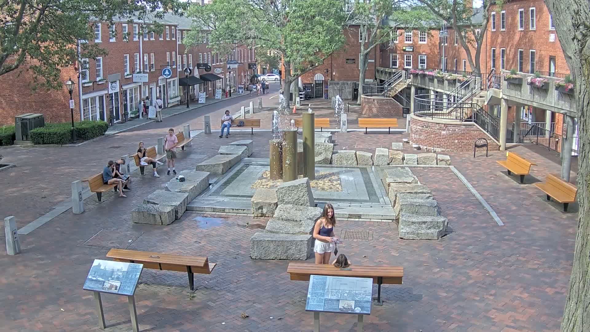 Newburyport, 6 Inn Street North View Live Cam - Newburyport, Essex, Massachusetts, USA