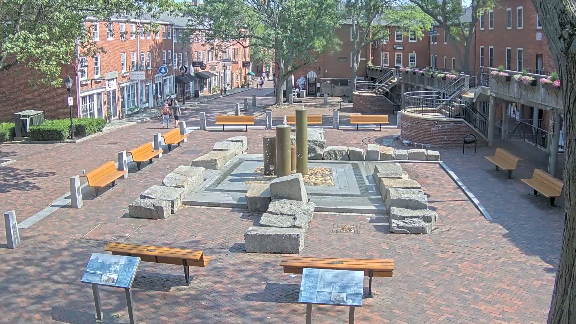 Newburyport, 6 Inn Street North View Live Cam - Newburyport, Essex, Massachusetts, USA
