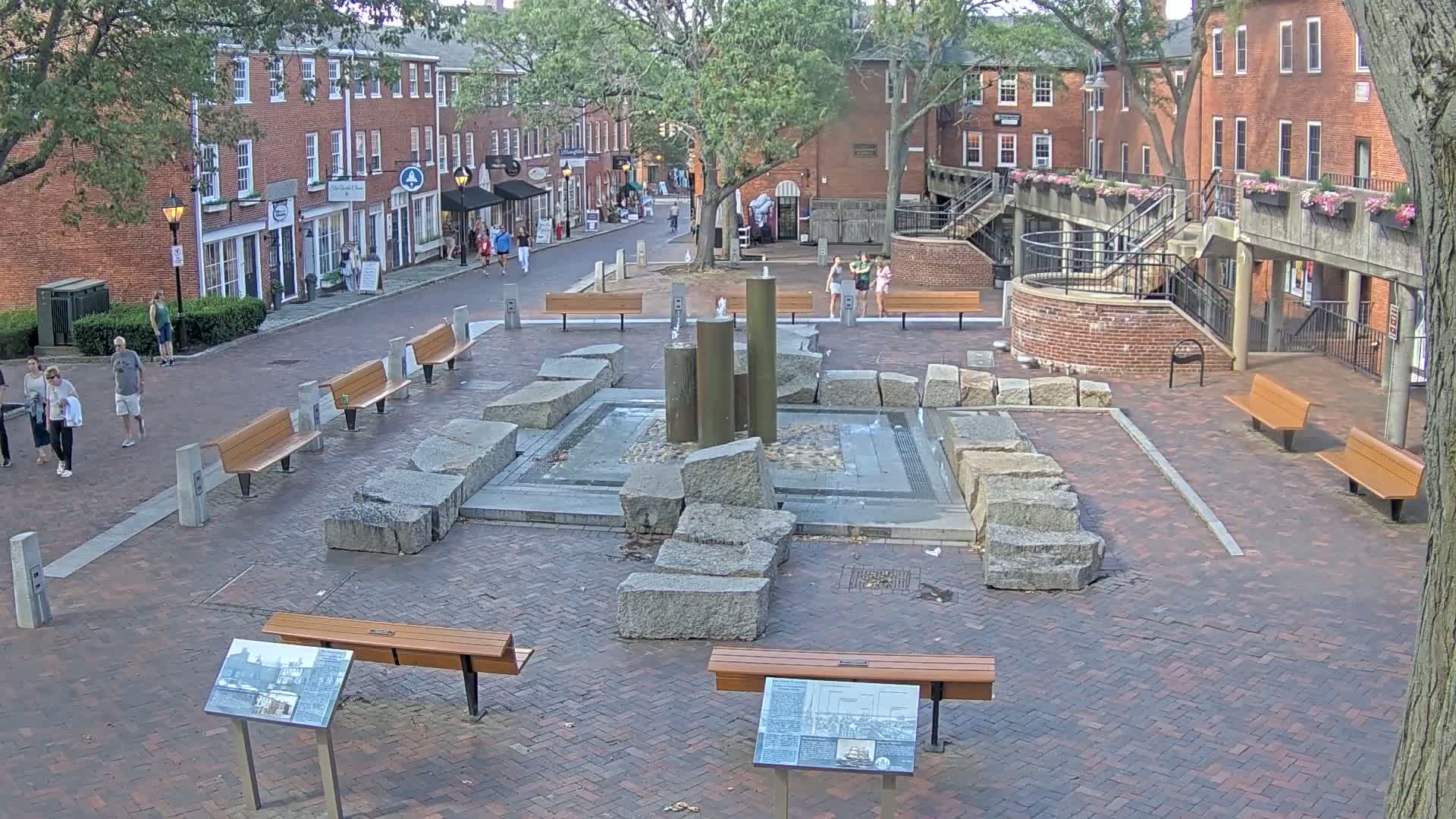 Newburyport, 6 Inn Street North View Live Cam - Newburyport, Essex, Massachusetts, USA