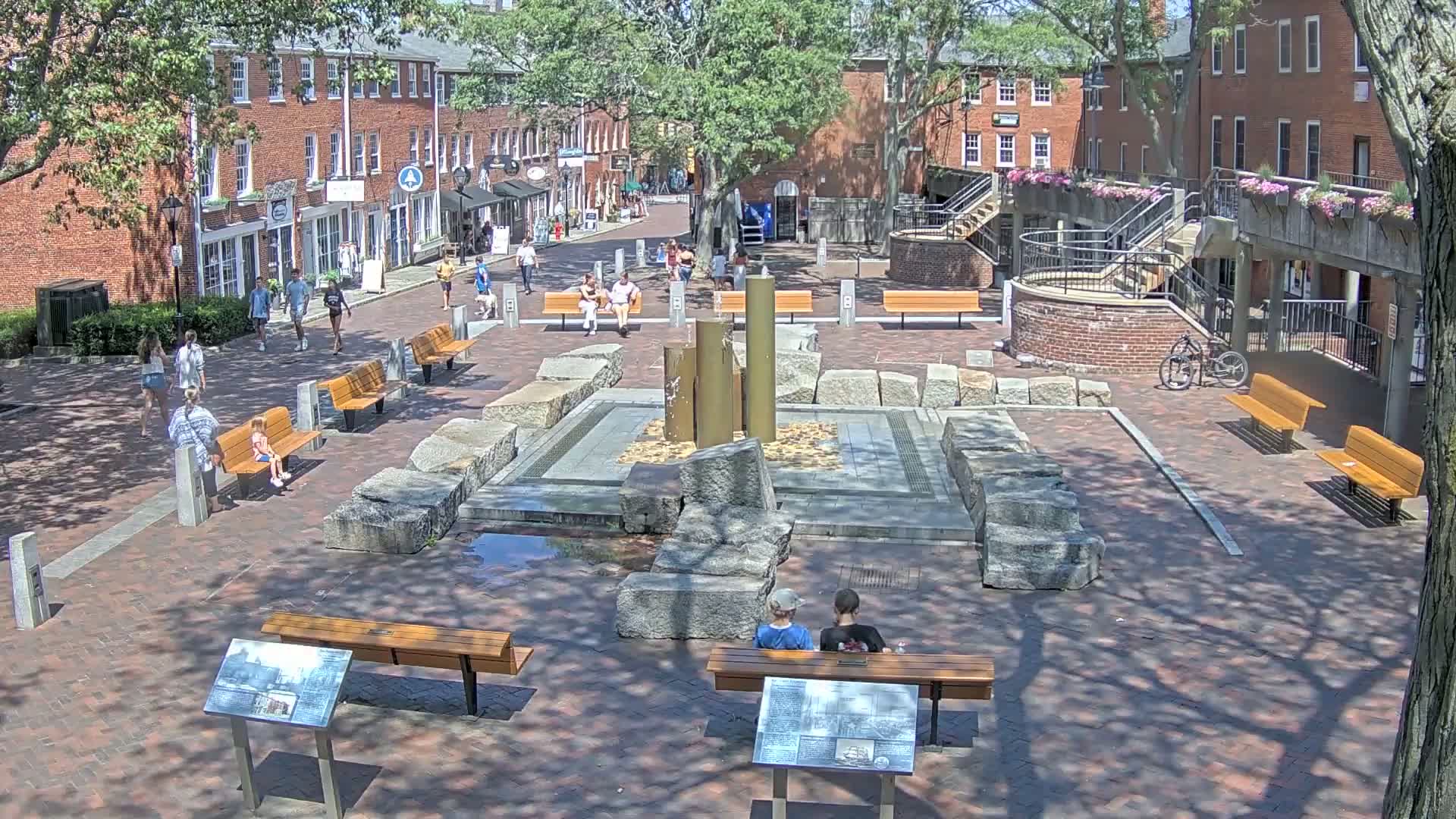 Newburyport, 6 Inn Street North View Live Cam - Newburyport, Essex, Massachusetts, USA