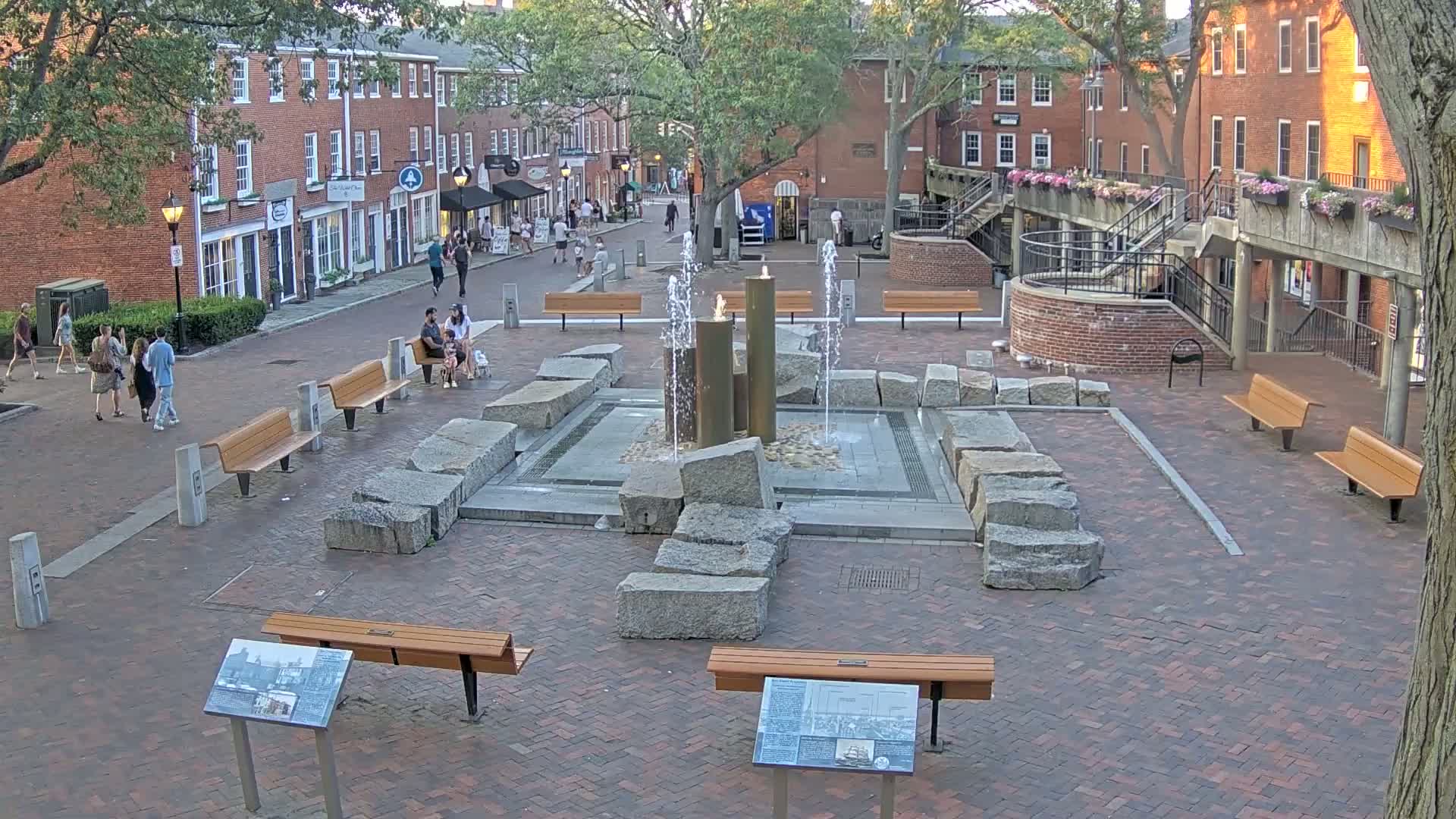 Newburyport, 6 Inn Street North View Live Cam - Newburyport, Essex, Massachusetts, USA