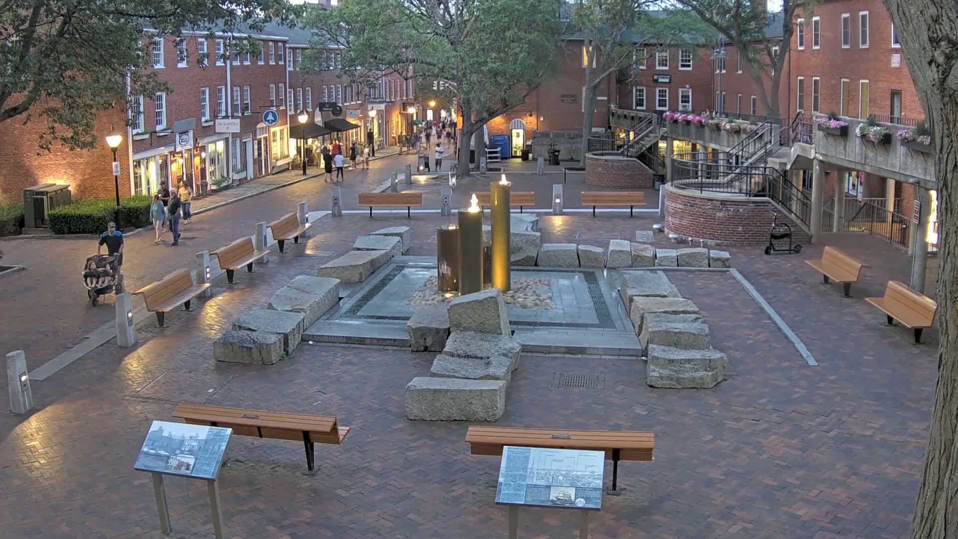 Newburyport, 6 Inn Street North View Live Cam - Newburyport, Essex, Massachusetts, USA