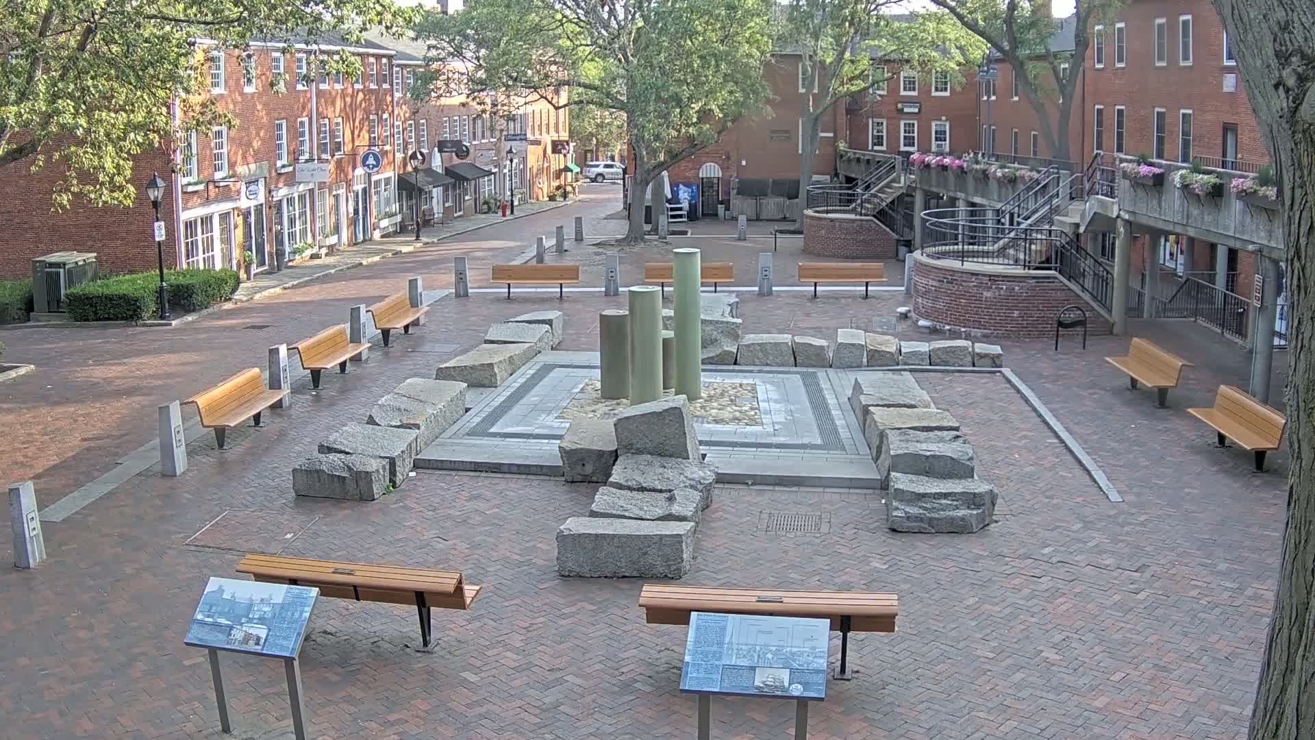 Newburyport, 6 Inn Street North View Live Cam - Newburyport, Essex, Massachusetts, USA