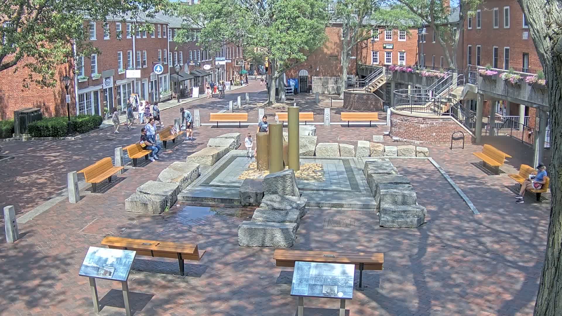 Newburyport, 6 Inn Street North View Live Cam - Newburyport, Essex, Massachusetts, USA
