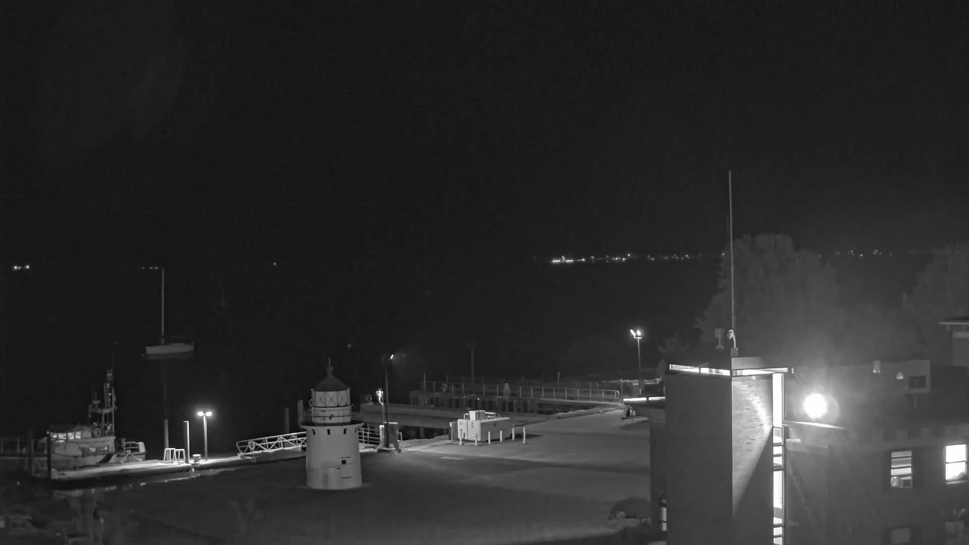 Newburyport,  Merrimack River Shipspotting Boat Traffic Live Cam - Newburyport, Essex, Massachusetts, USA