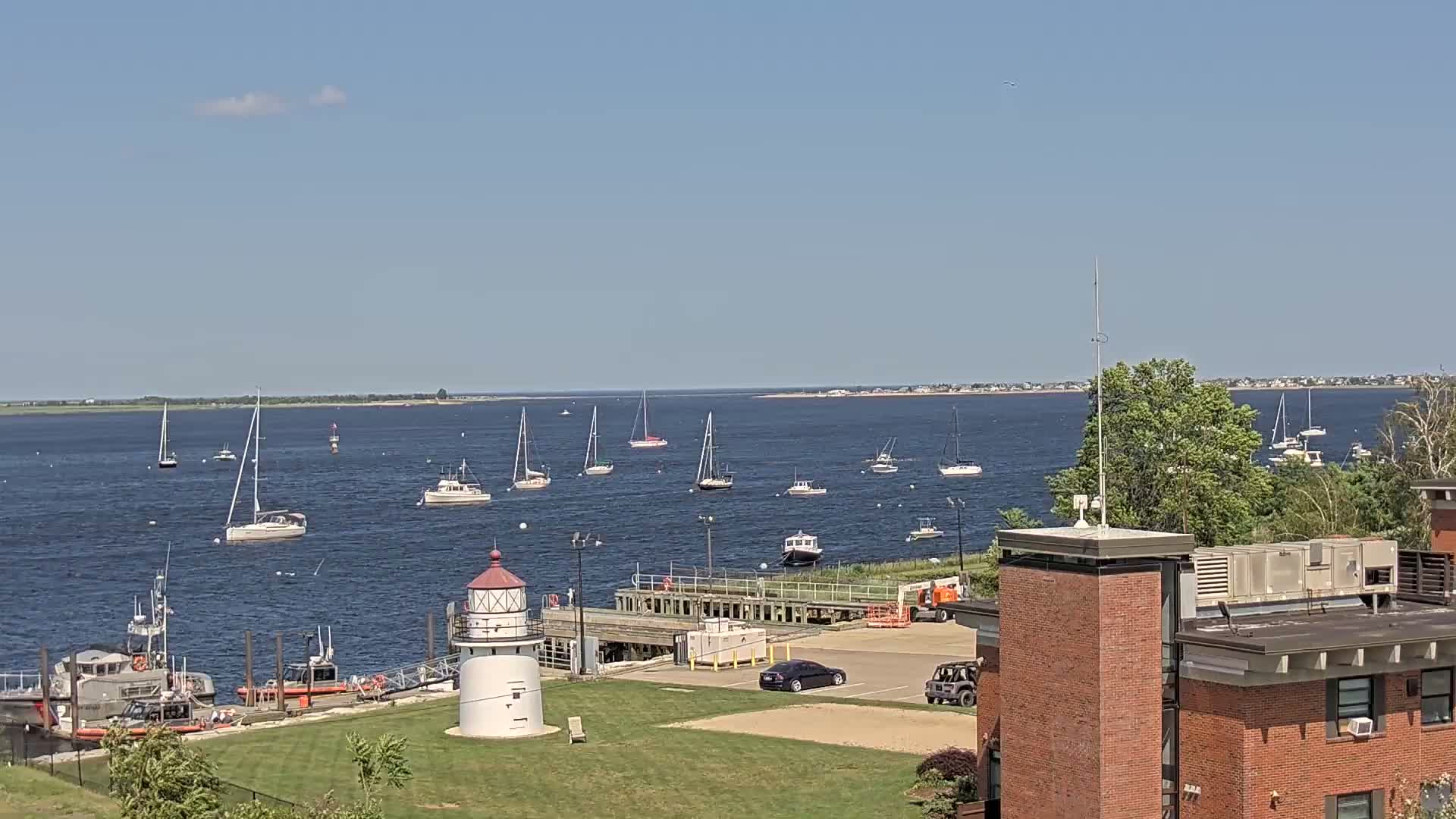 Newburyport,  Merrimack River Shipspotting Boat Traffic Live Cam - Newburyport, Essex, Massachusetts, USA