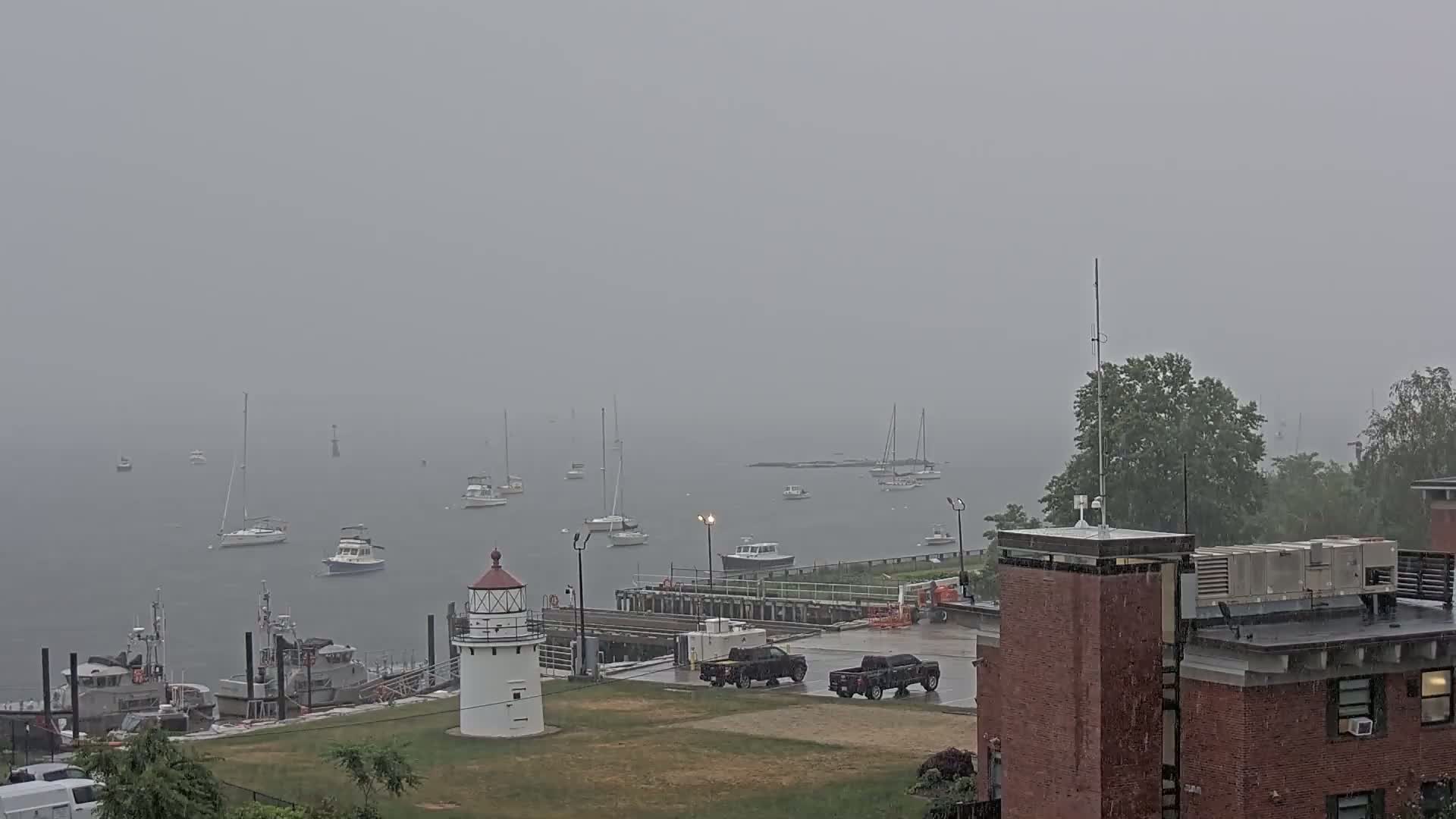 Newburyport,  Merrimack River Shipspotting Boat Traffic Live Cam - Newburyport, Essex, Massachusetts, USA