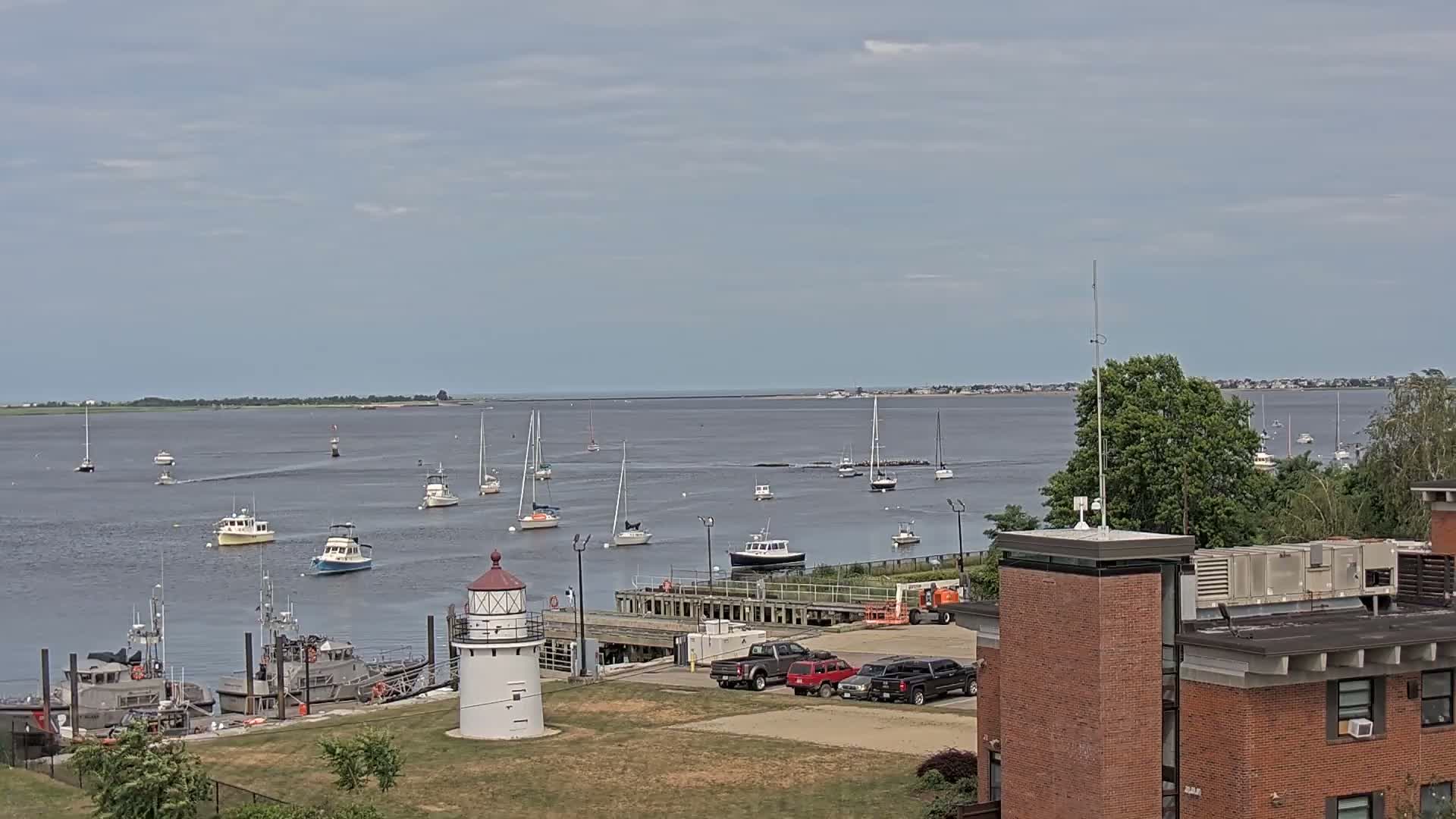 Newburyport,  Merrimack River Shipspotting Boat Traffic Live Cam - Newburyport, Essex, Massachusetts, USA