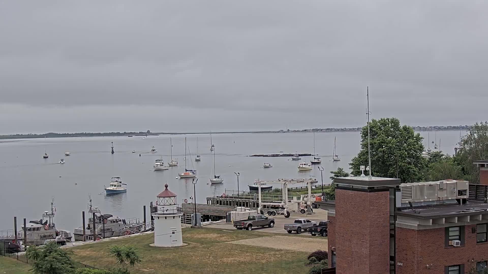 Newburyport,  Merrimack River Shipspotting Boat Traffic Live Cam - Newburyport, Essex, Massachusetts, USA