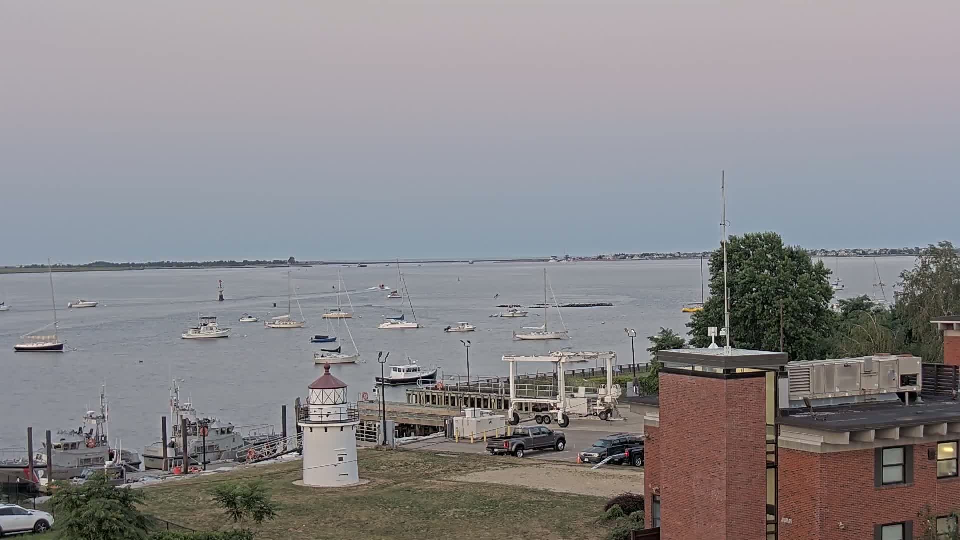 Newburyport,  Merrimack River Shipspotting Boat Traffic Live Cam - Newburyport, Essex, Massachusetts, USA