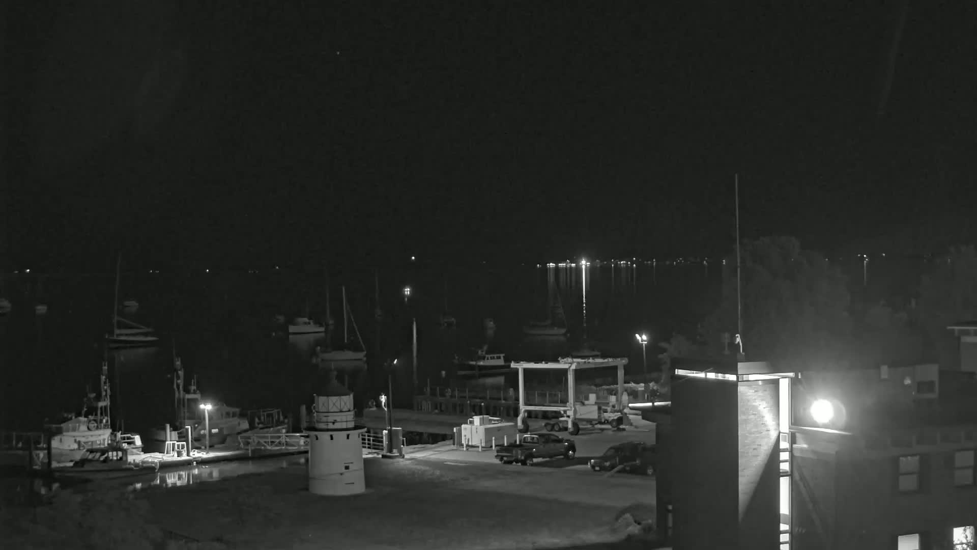Newburyport,  Merrimack River Shipspotting Boat Traffic Live Cam - Newburyport, Essex, Massachusetts, USA