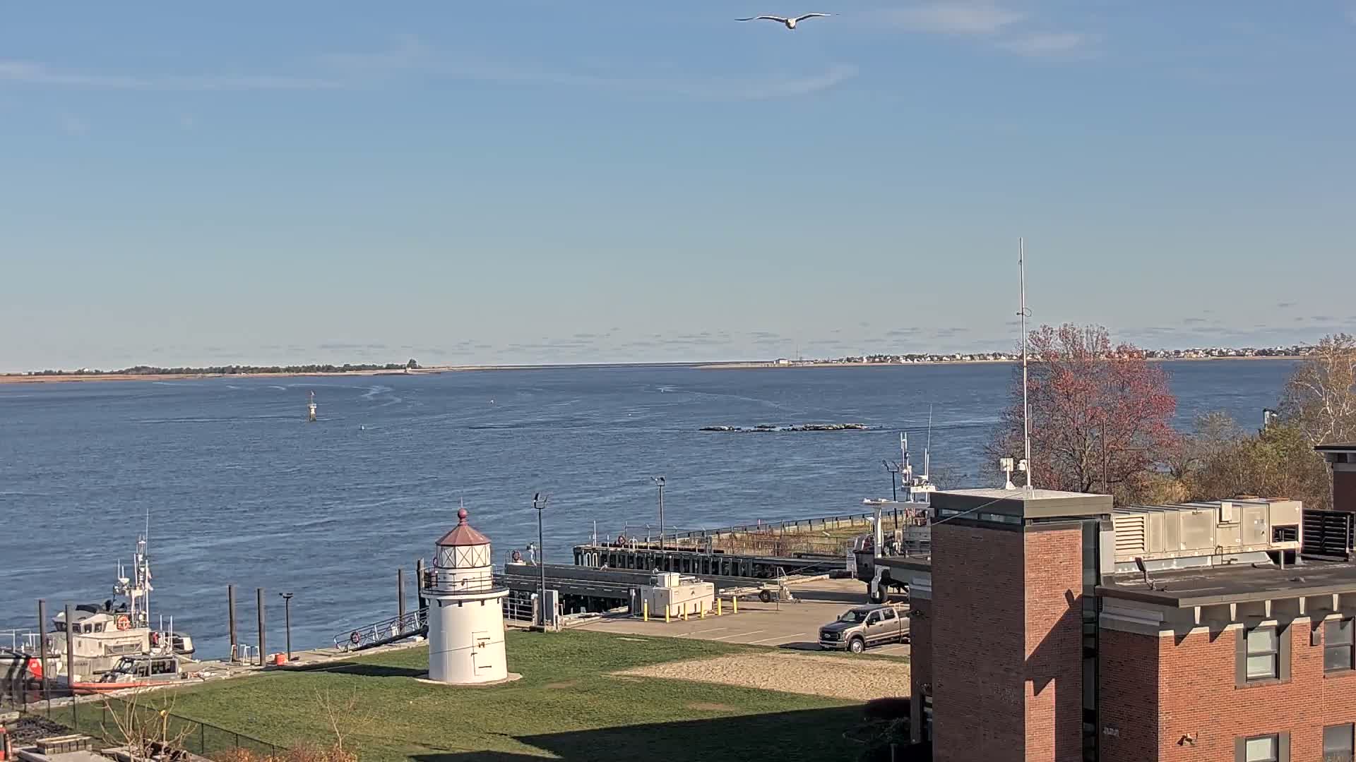 Newburyport,  Merrimack River Shipspotting Boat Traffic Live Cam - Newburyport, Essex, Massachusetts, USA