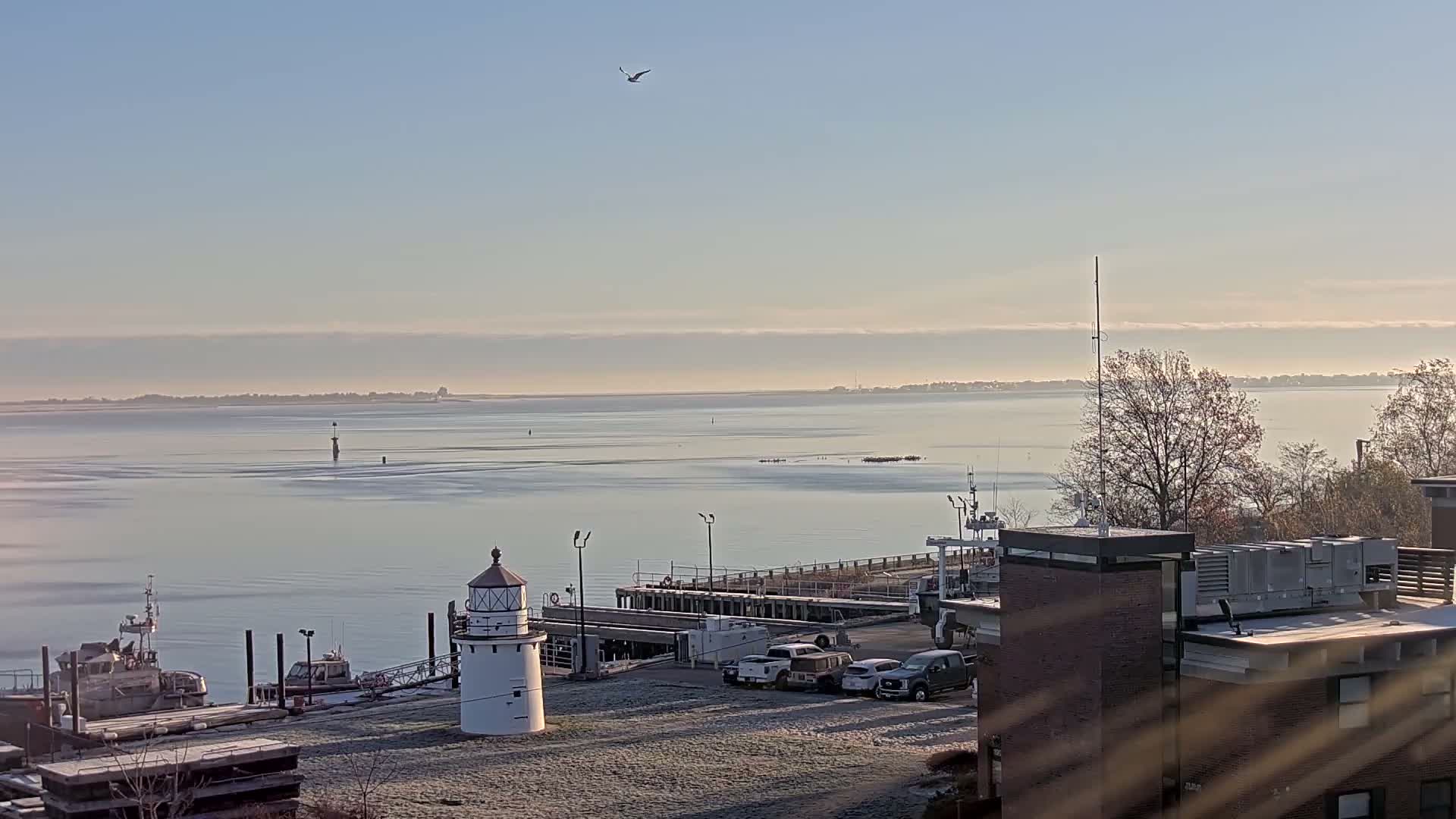 Newburyport,  Merrimack River Shipspotting Boat Traffic Live Cam - Newburyport, Essex, Massachusetts, USA