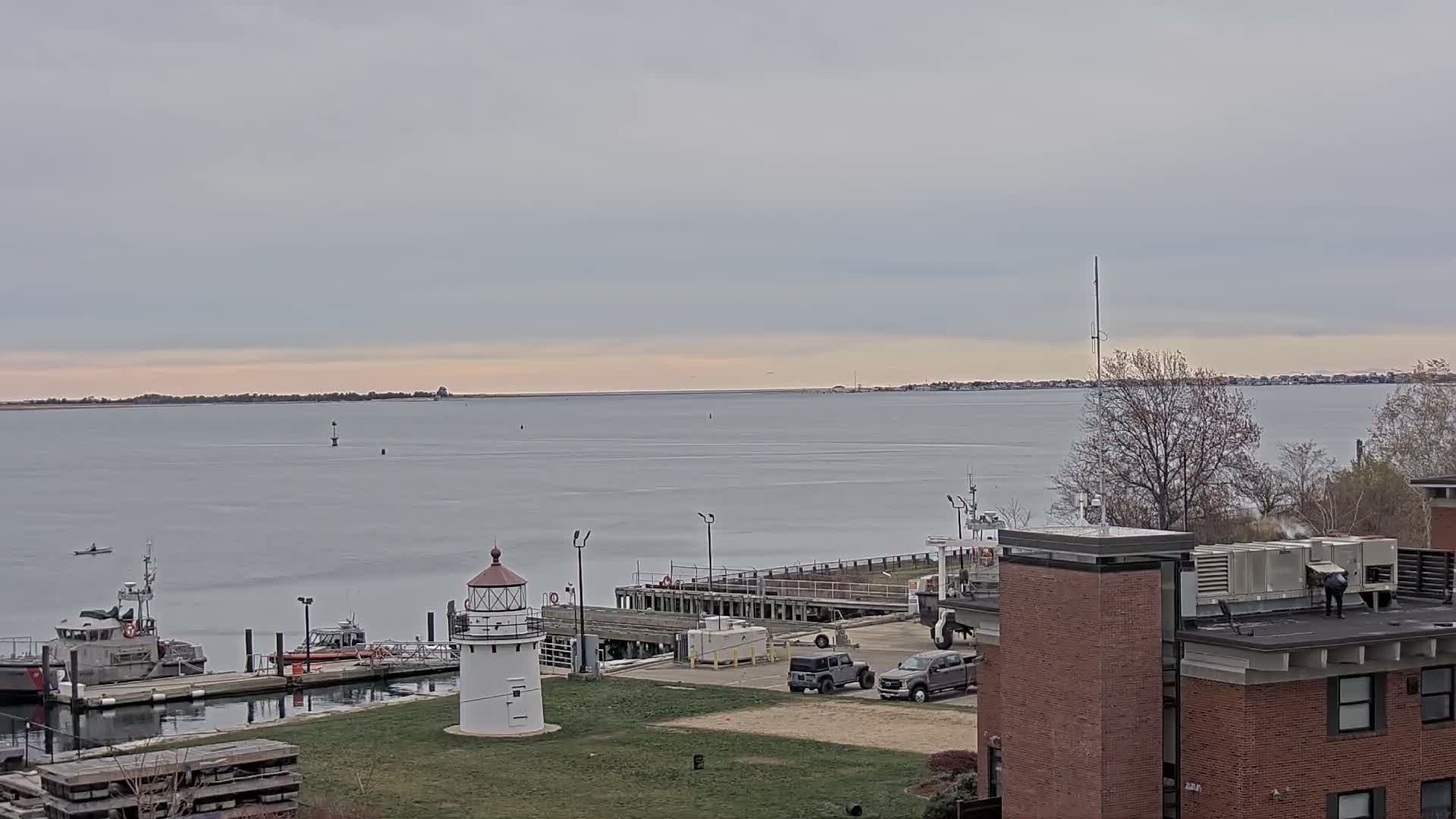 Newburyport,  Merrimack River Shipspotting Boat Traffic Live Cam - Newburyport, Essex, Massachusetts, USA