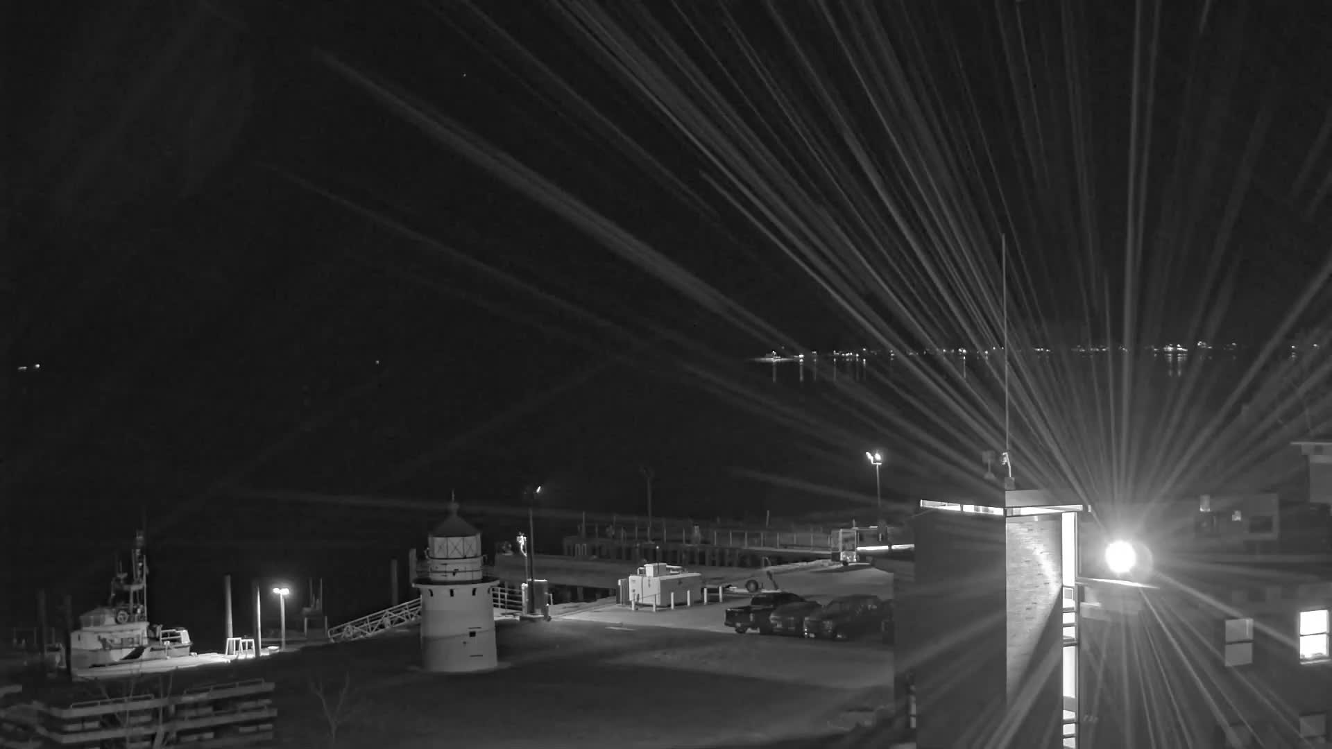 Newburyport,  Merrimack River Shipspotting Boat Traffic Live Cam - Newburyport, Essex, Massachusetts, USA