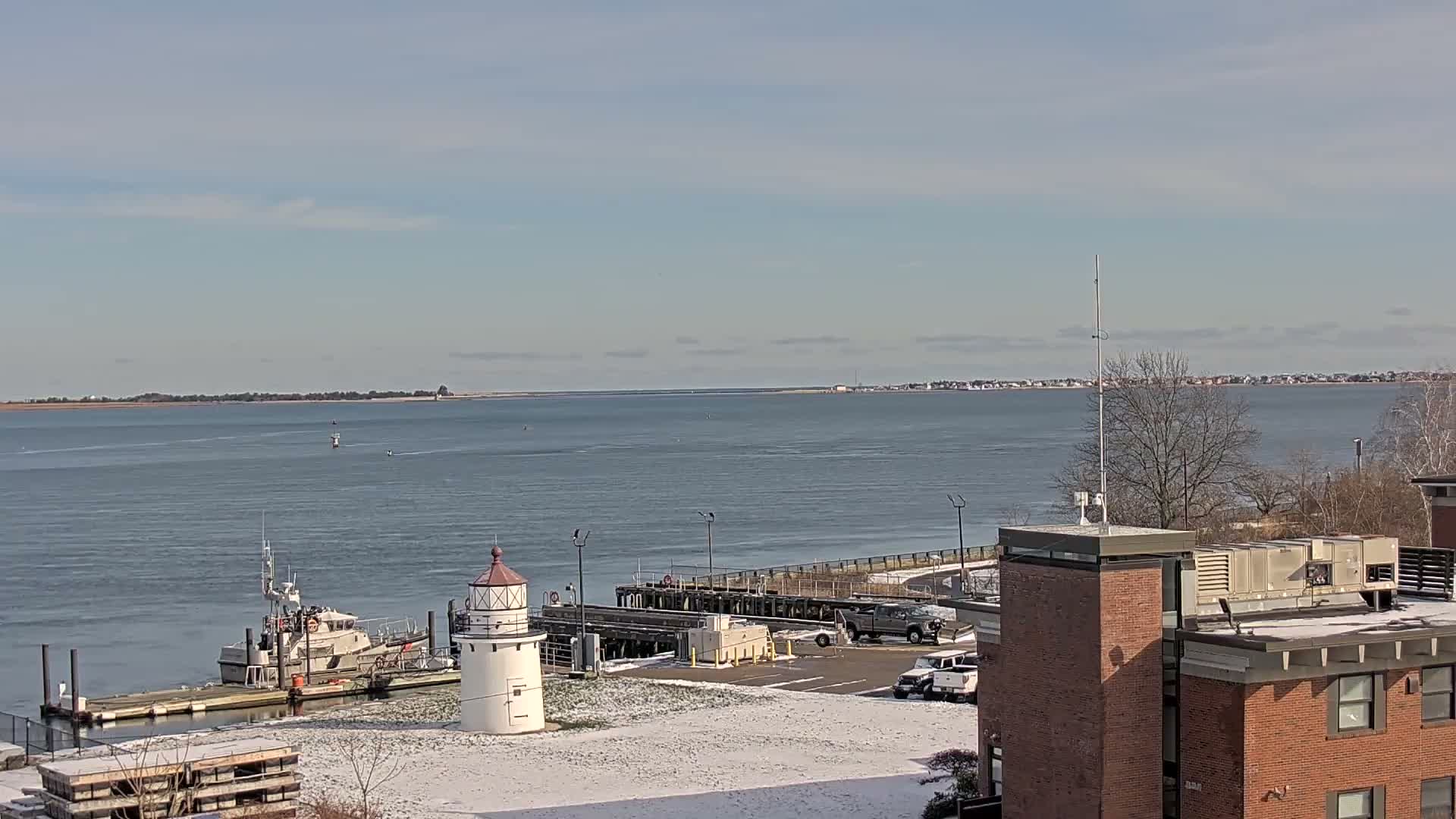 Newburyport,  Merrimack River Shipspotting Boat Traffic Live Cam - Newburyport, Essex, Massachusetts, USA