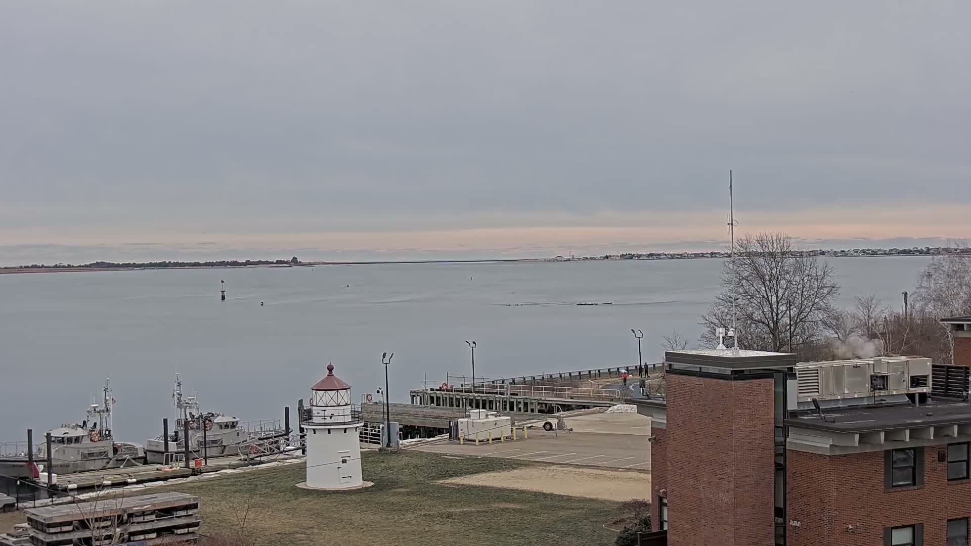Newburyport,  Merrimack River Shipspotting Boat Traffic Live Cam - Newburyport, Essex, Massachusetts, USA