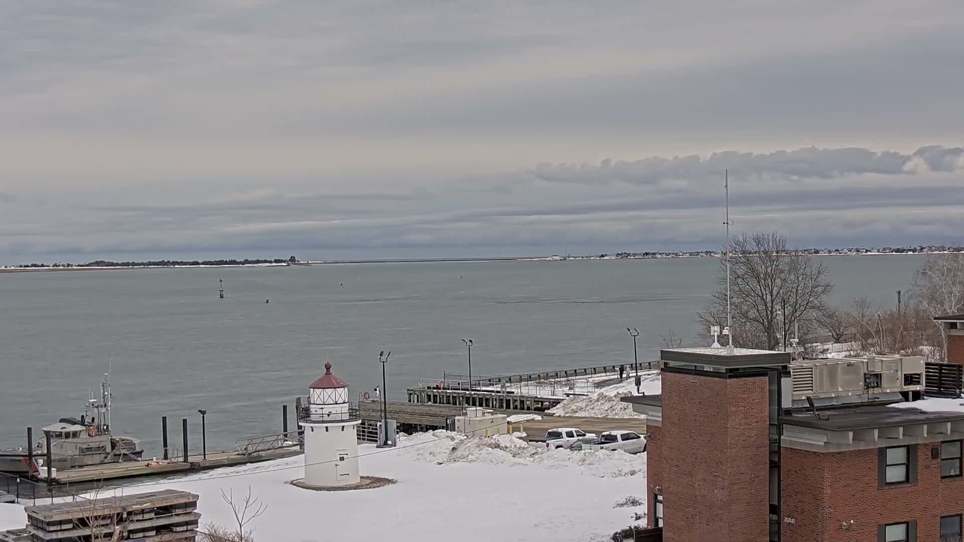 Newburyport,  Merrimack River Shipspotting Boat Traffic Live Cam - Newburyport, Essex, Massachusetts, USA