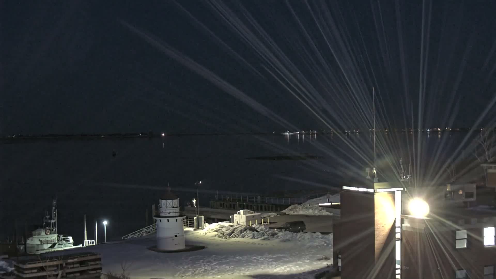 Newburyport,  Merrimack River Shipspotting Boat Traffic Live Cam - Newburyport, Essex, Massachusetts, USA