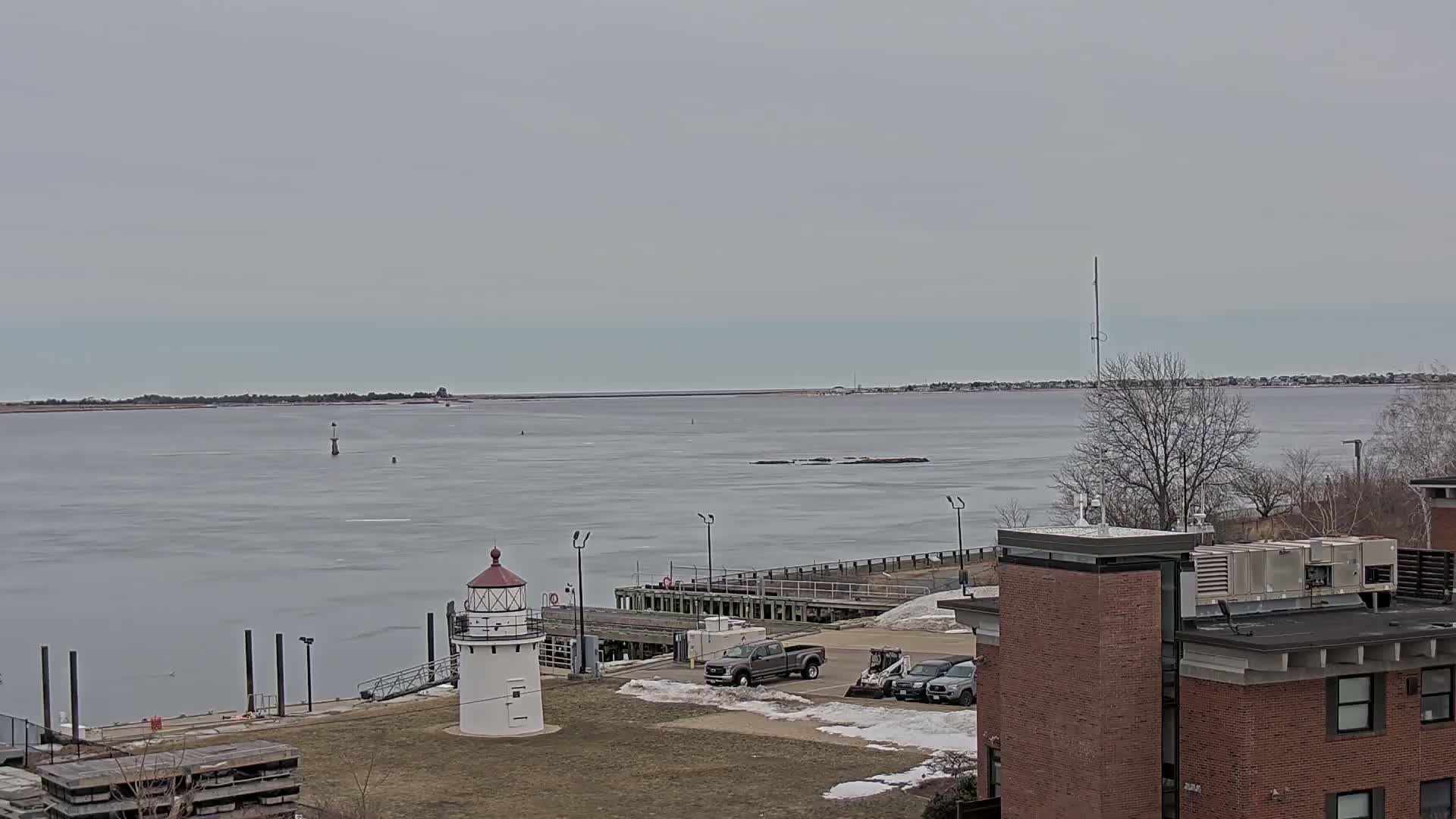 Newburyport,  Merrimack River Shipspotting Boat Traffic Live Cam - Newburyport, Essex, Massachusetts, USA
