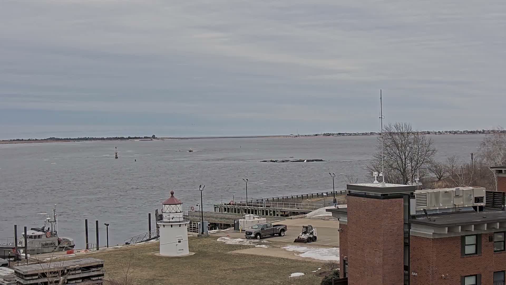 Newburyport,  Merrimack River Shipspotting Boat Traffic Live Cam - Newburyport, Essex, Massachusetts, USA
