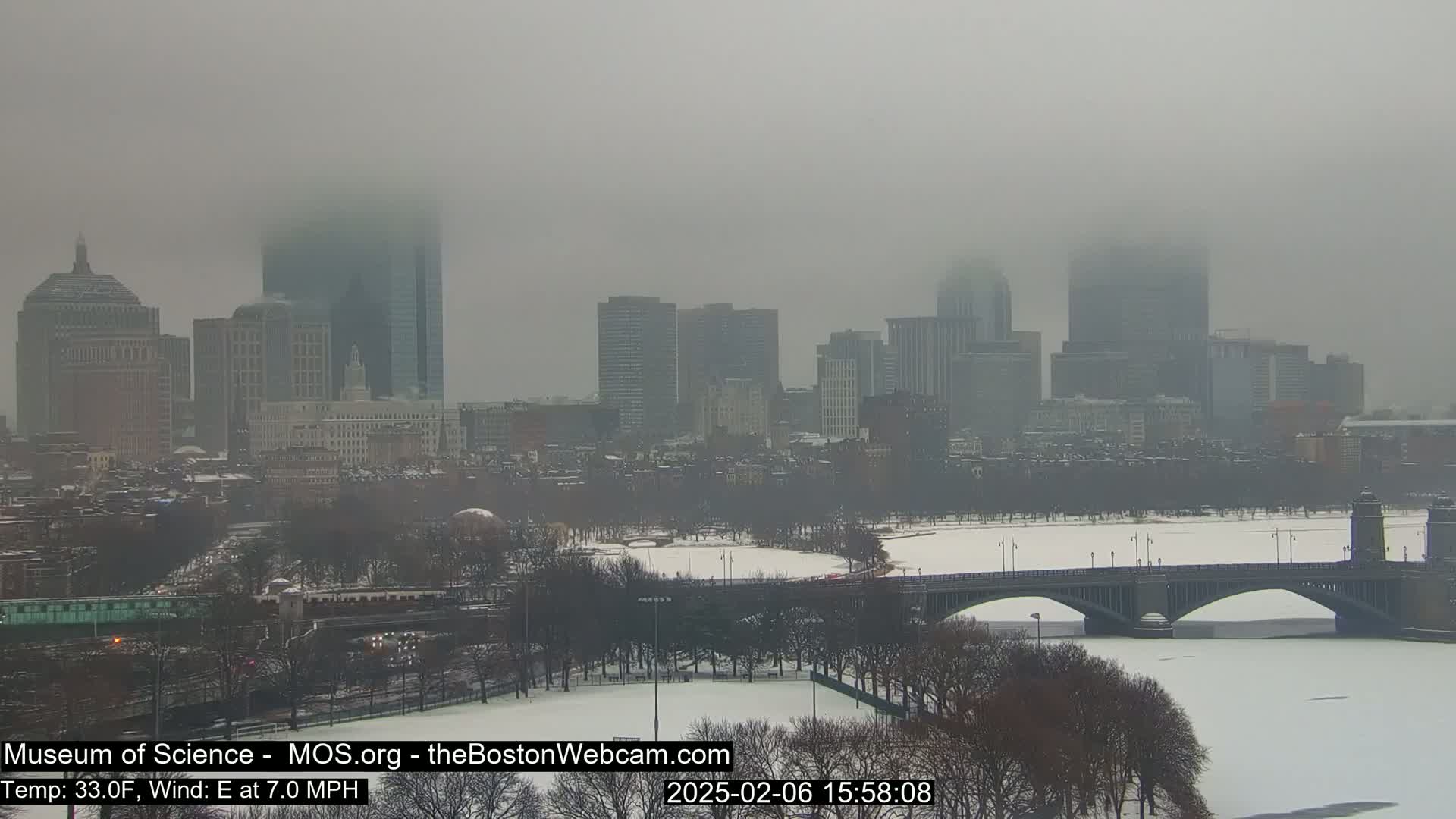 Charles River & Boston City View Live Cam - Boston, Massachusetts, USA