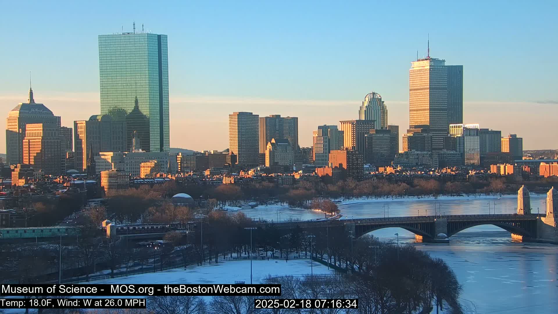Charles River & Boston City View Live Cam - Boston, Massachusetts, USA
