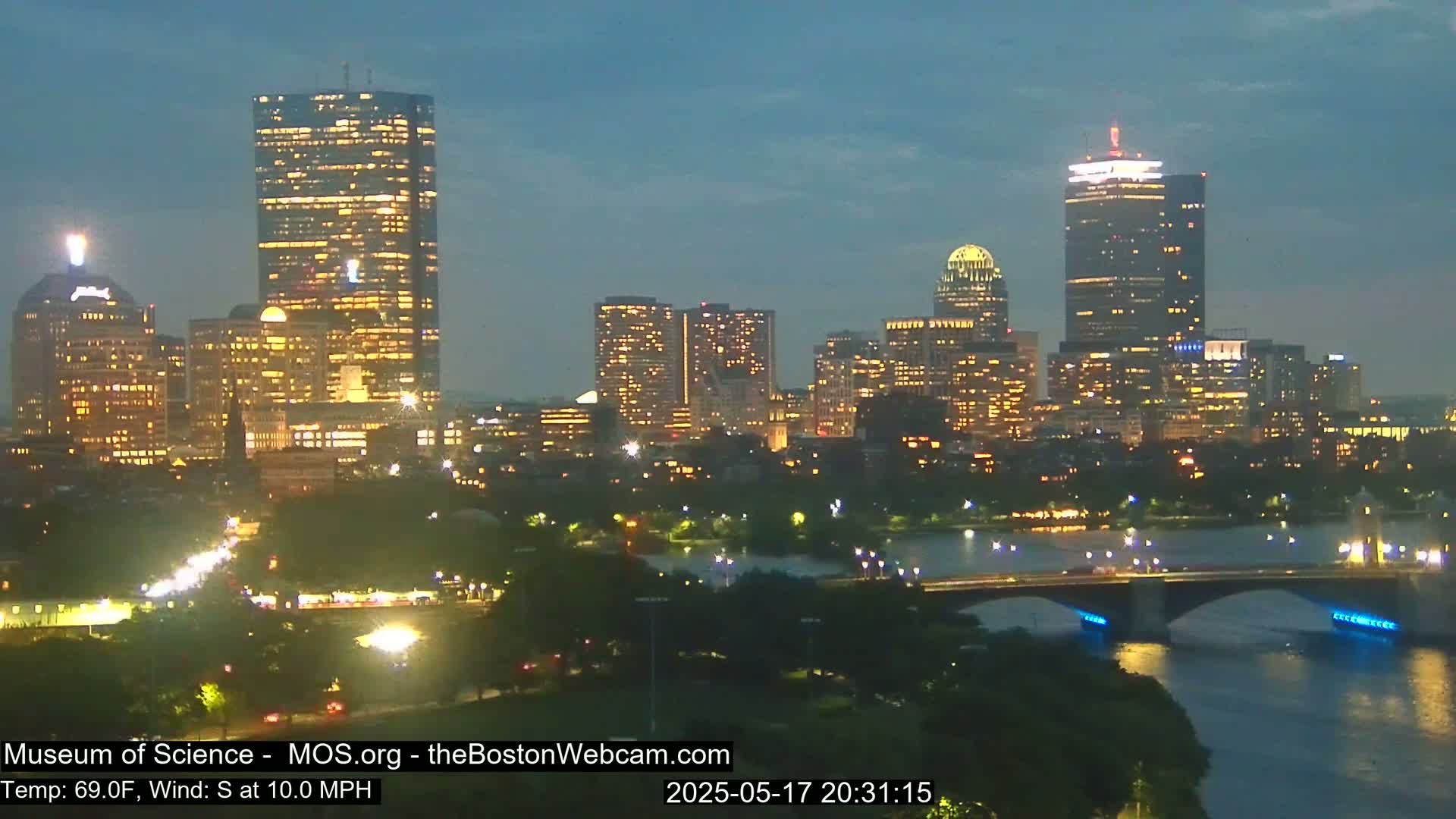Charles River & Boston City View Live Cam - Boston, Massachusetts, USA
