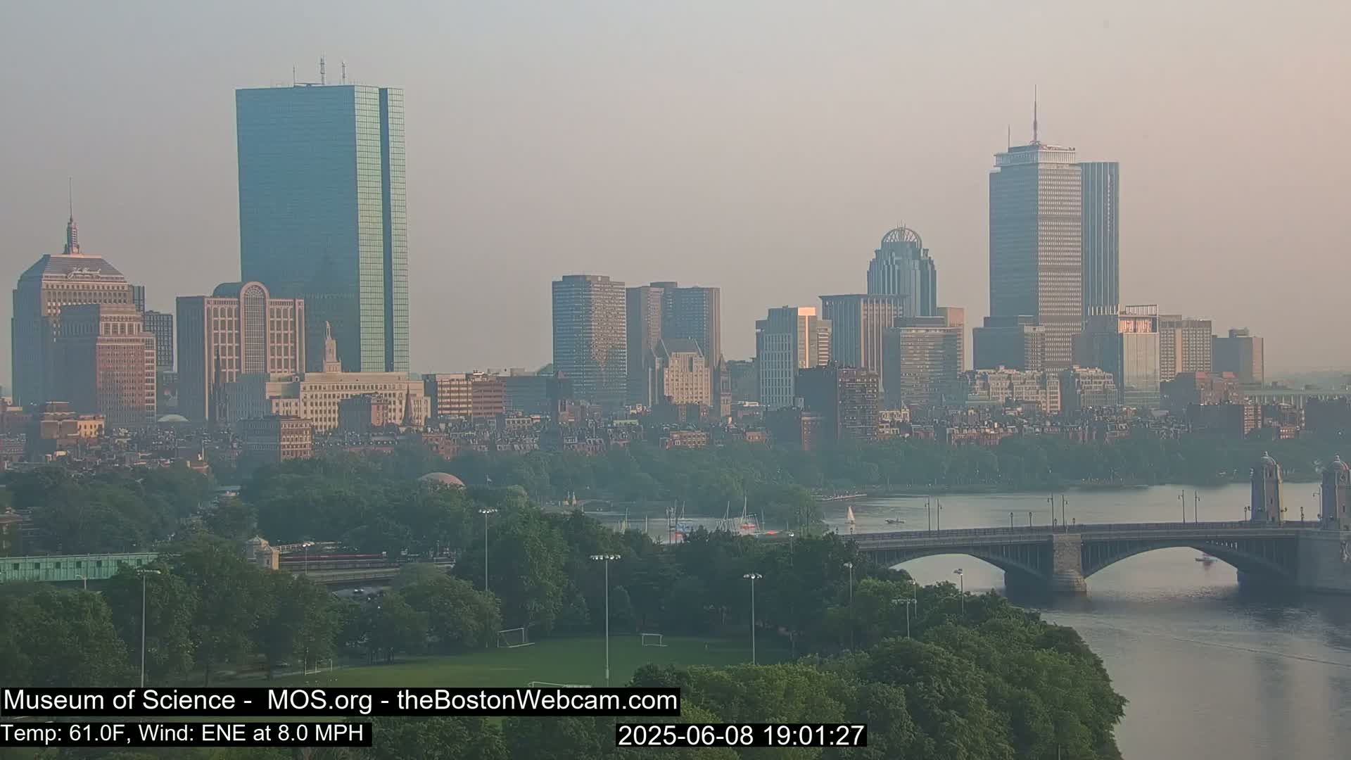 Charles River & Boston City View Live Cam - Boston, Massachusetts, USA