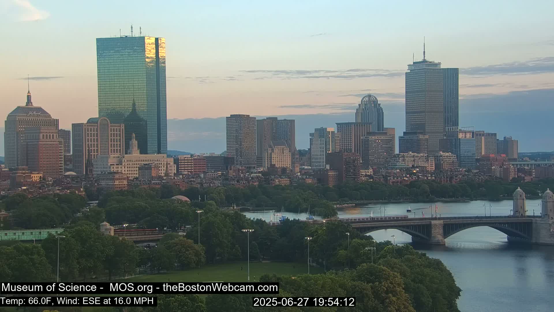 Charles River & Boston City View Live Cam - Boston, Massachusetts, USA