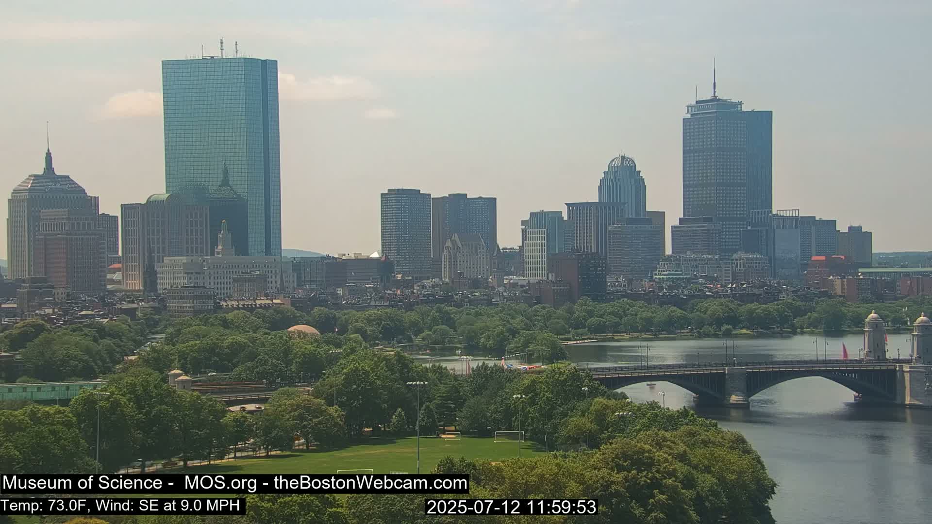 Charles River & Boston City View Live Cam - Boston, Massachusetts, USA