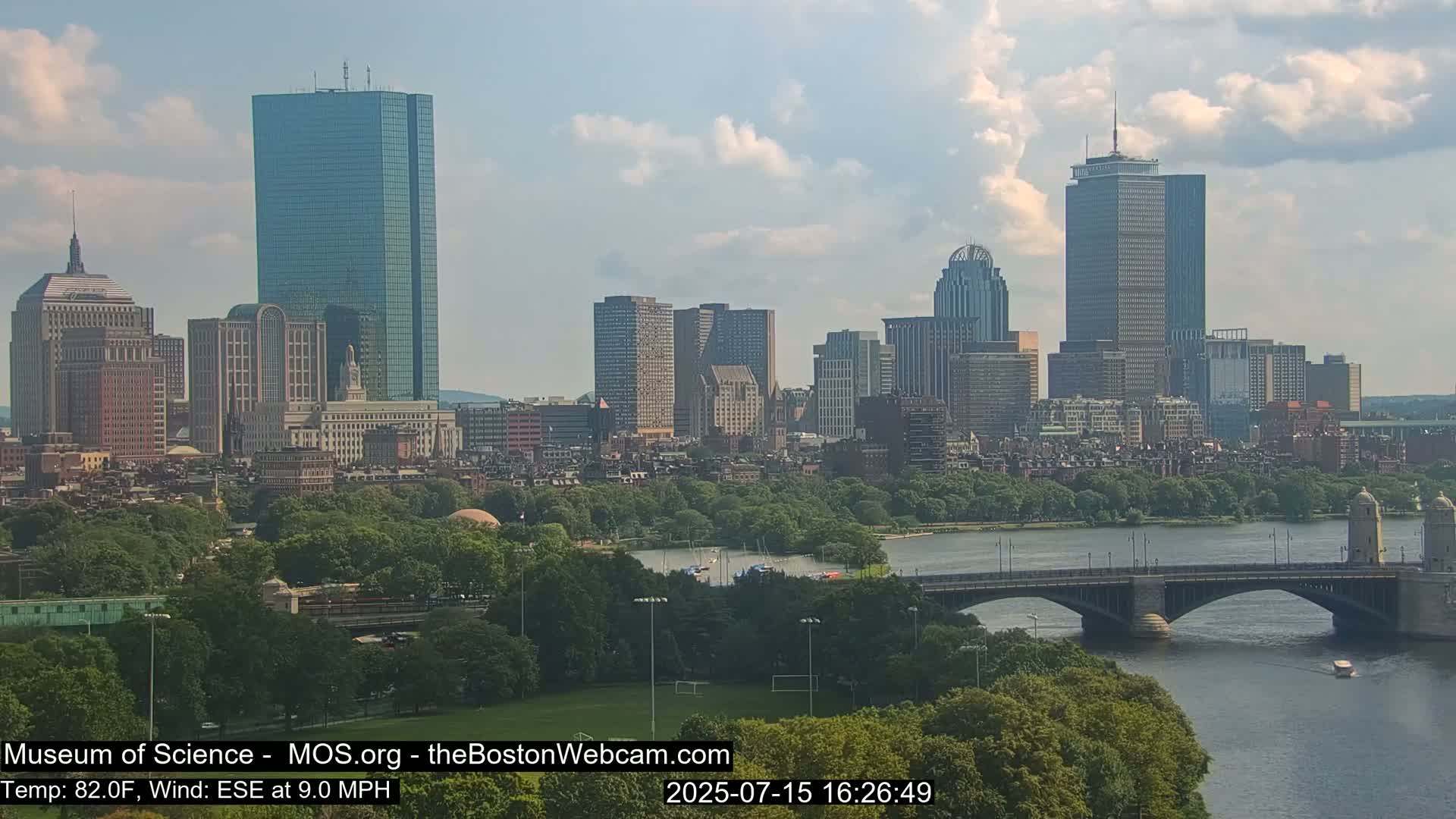 Charles River & Boston City View Live Cam - Boston, Massachusetts, USA