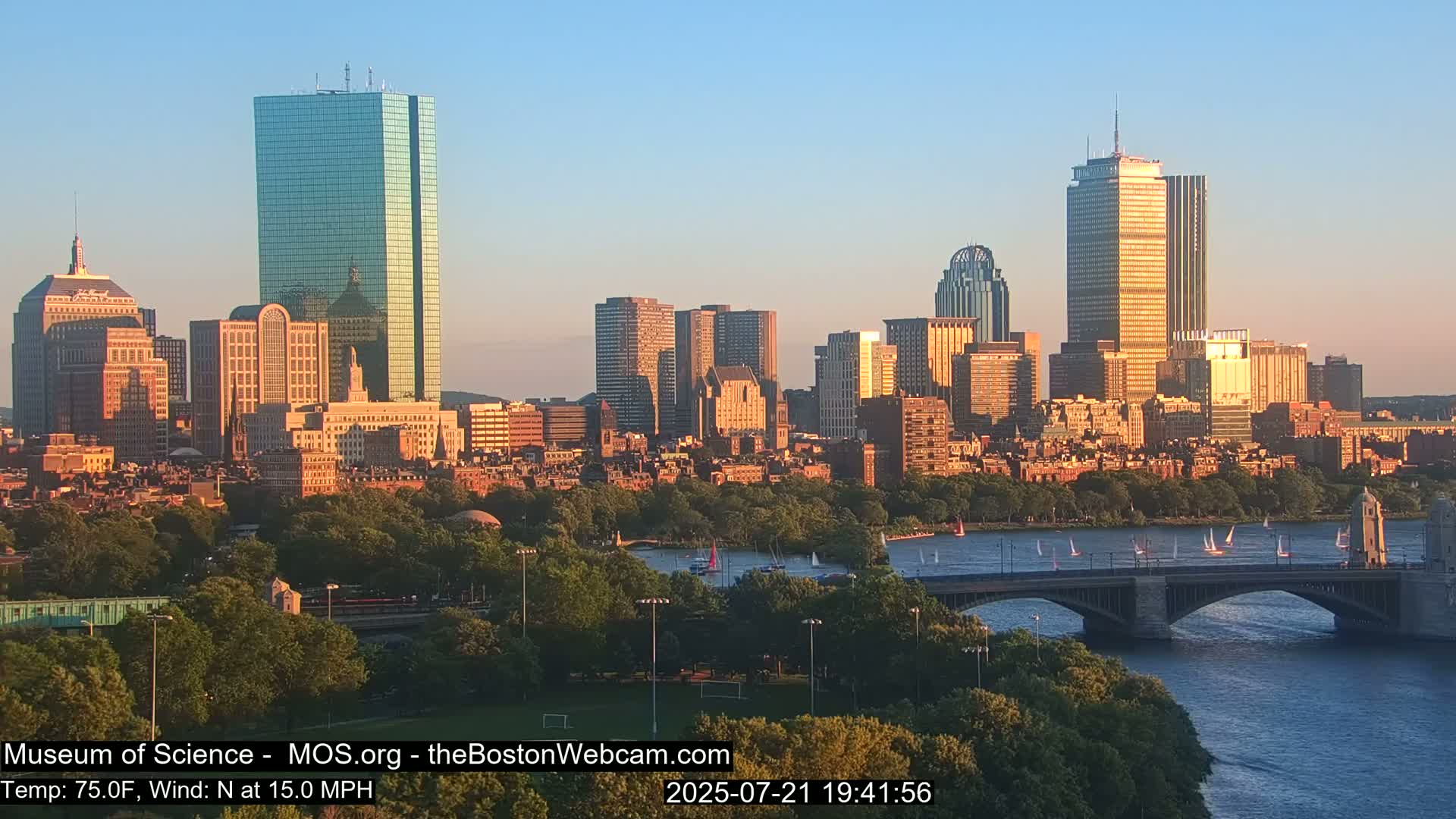Charles River & Boston City View Live Cam - Boston, Massachusetts, USA