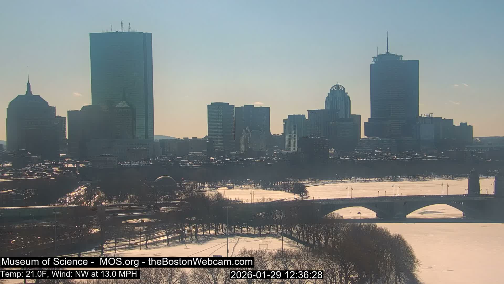 Charles River & Boston City View Live Cam - Boston, Massachusetts, USA