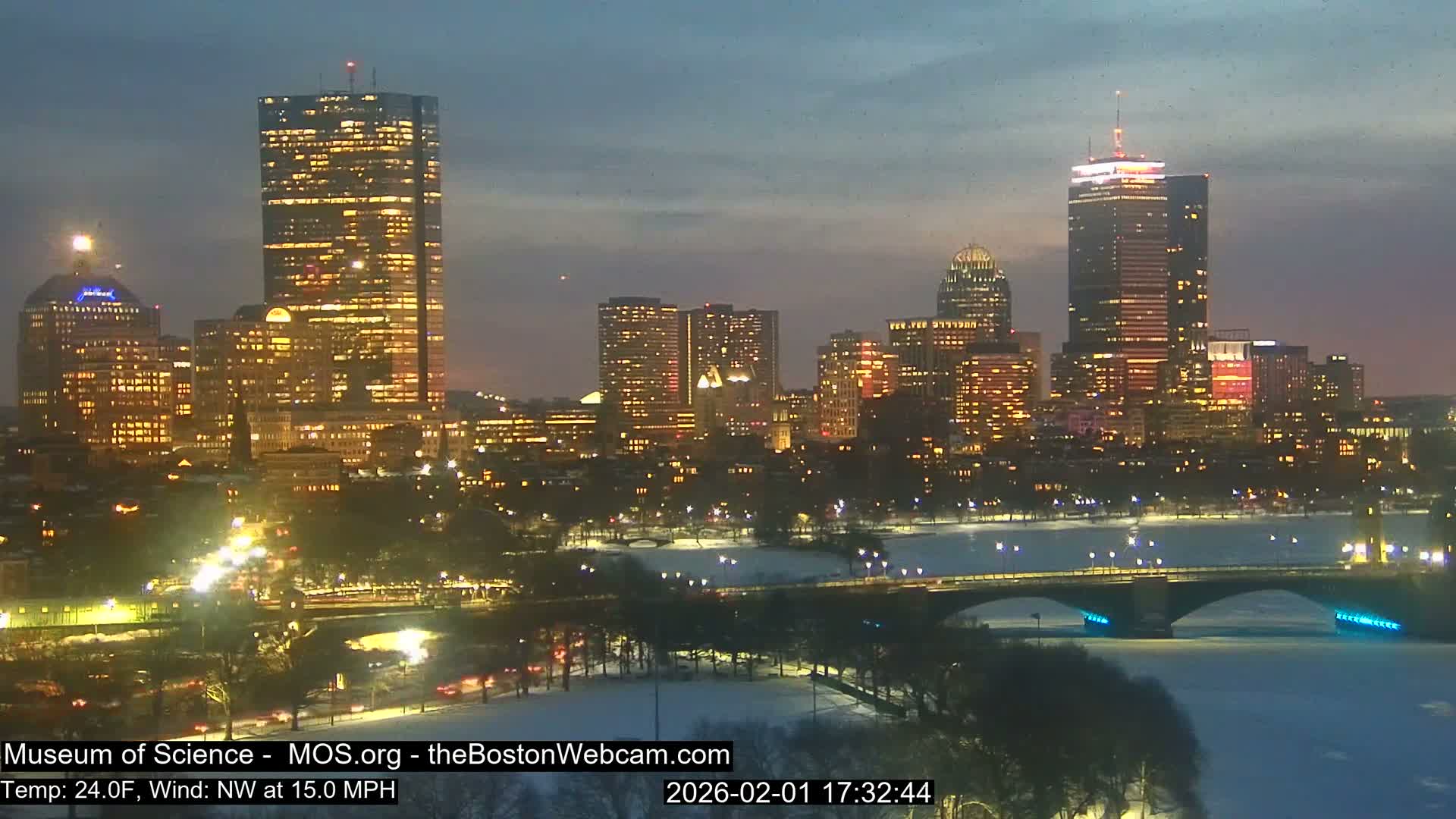 Charles River & Boston City View Live Cam - Boston, Massachusetts, USA