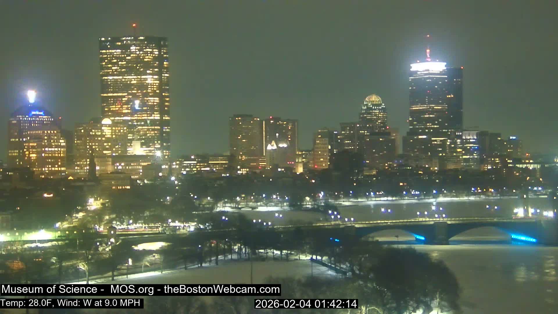 Charles River & Boston City View Live Cam - Boston, Massachusetts, USA