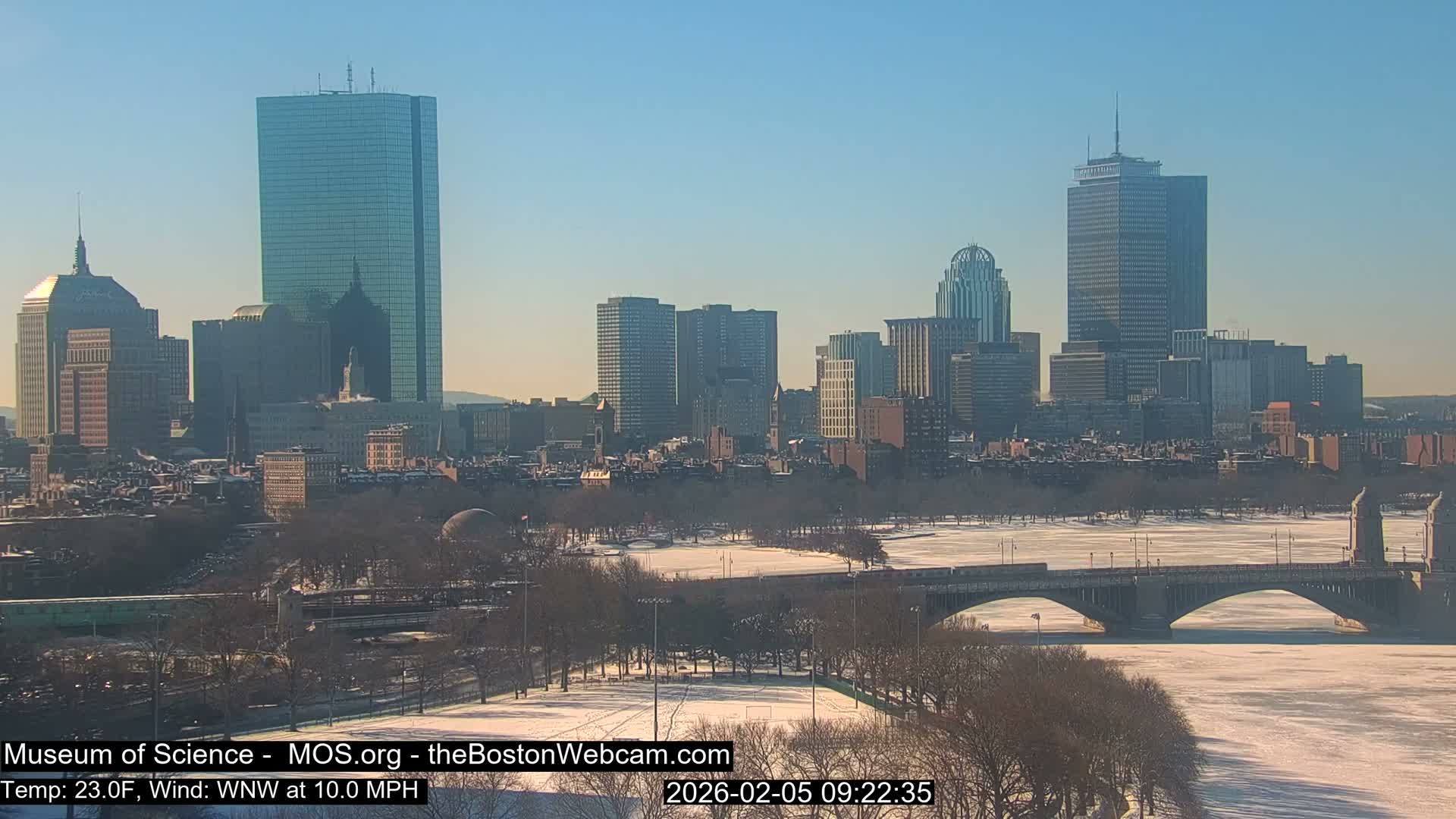Charles River & Boston City View Live Cam - Boston, Massachusetts, USA